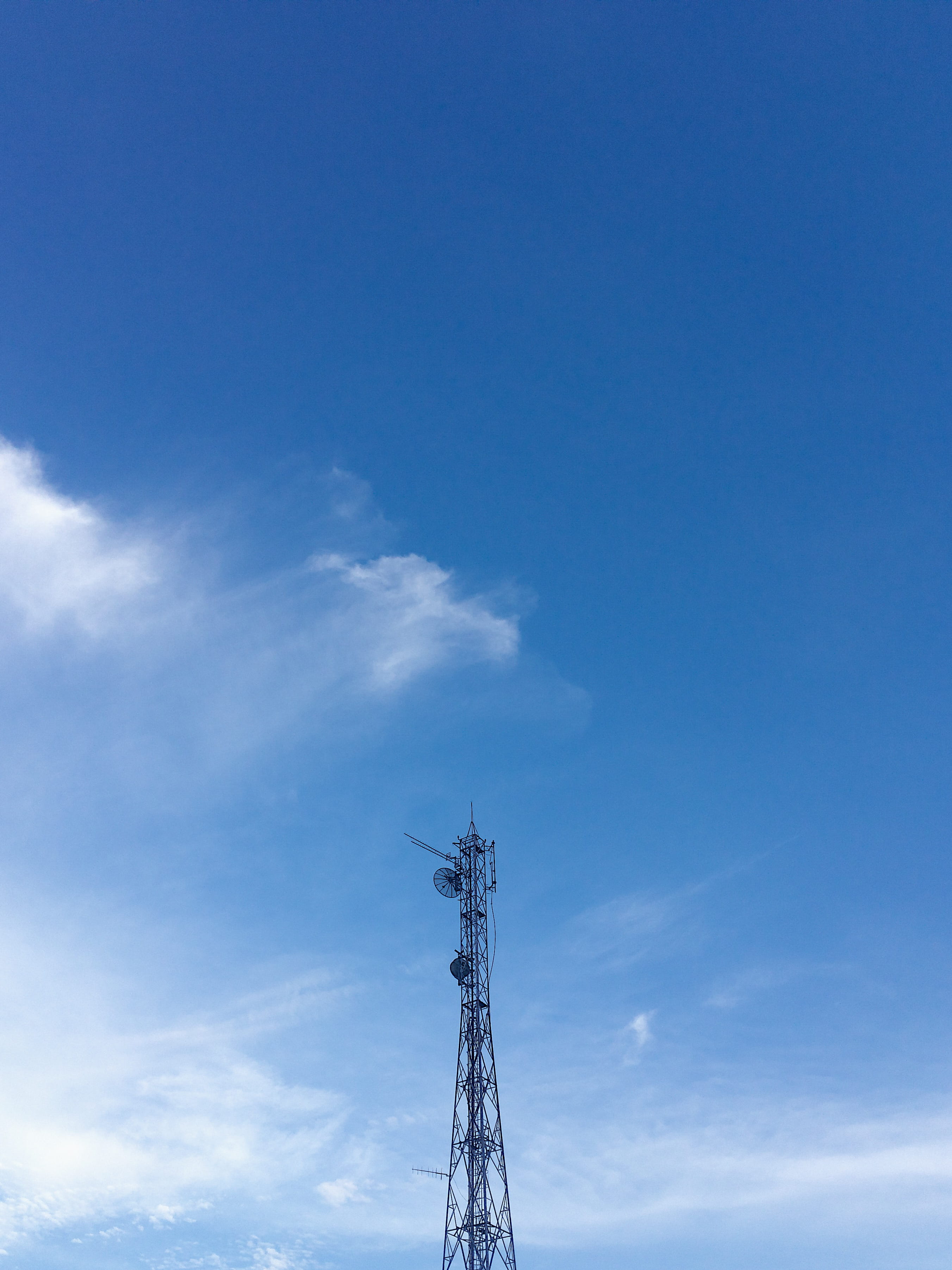 clound, electrical equipment, connection, metal, no people, outdoors, tall - high, built structure, cloud - sky, sky, antenna, low angle view, telescope, Phone HD Wallpaper