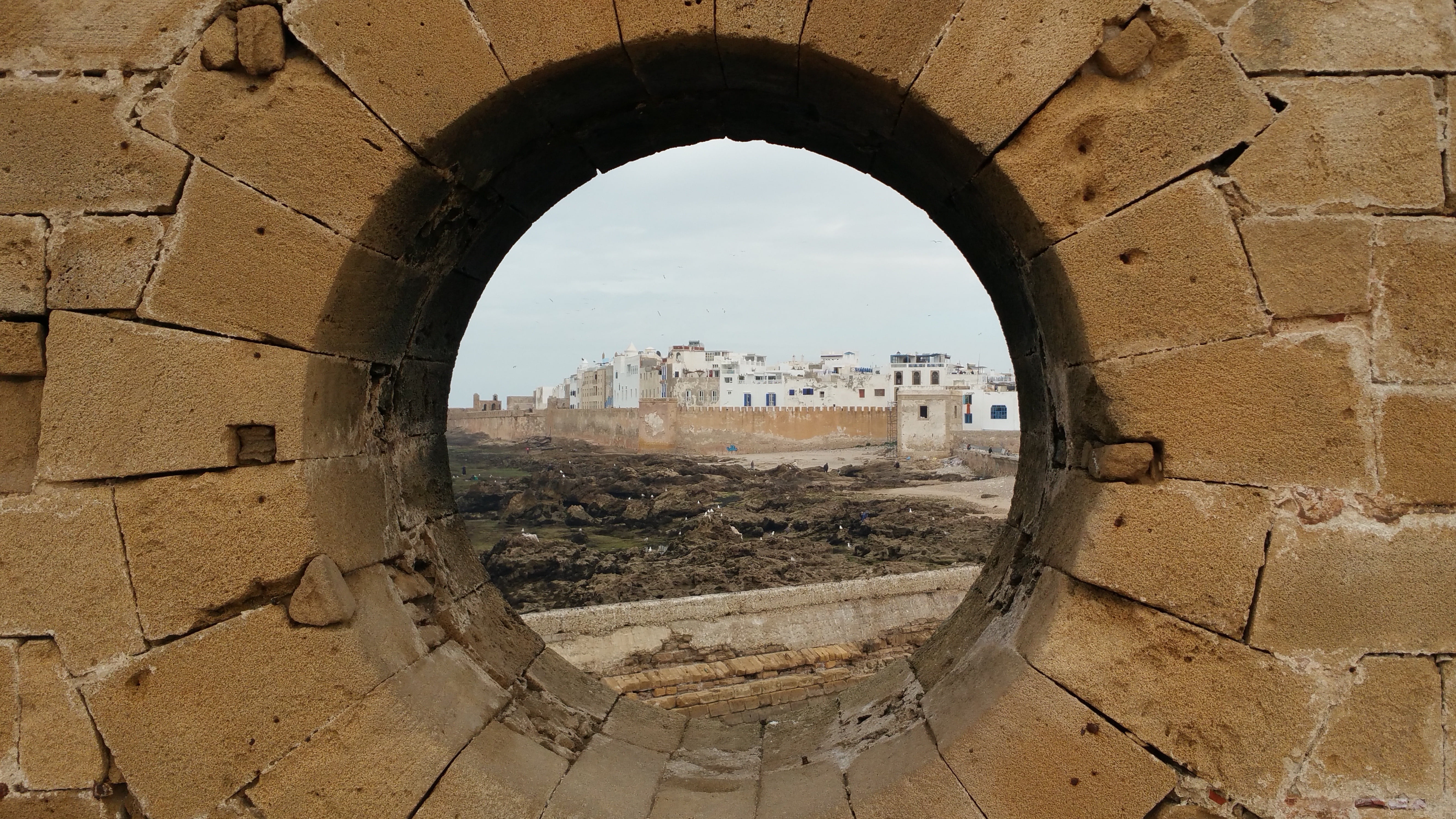 industry, old, no people, building, wall, solid, window, cityscape, citadel, nature, hole, day, building exterior, 5K, sky, essaouira, arch, city, outdoors, HD Wallpaper