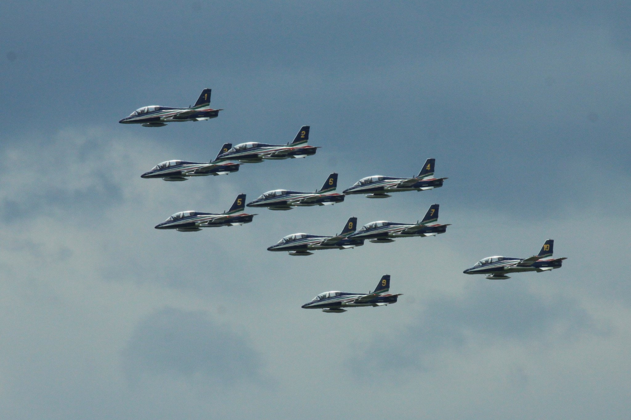 1080P, team, pan, italia, aermacchi, aircrafts, acrobatic, ce, jet, tricolori, mb 339, HD Wallpaper