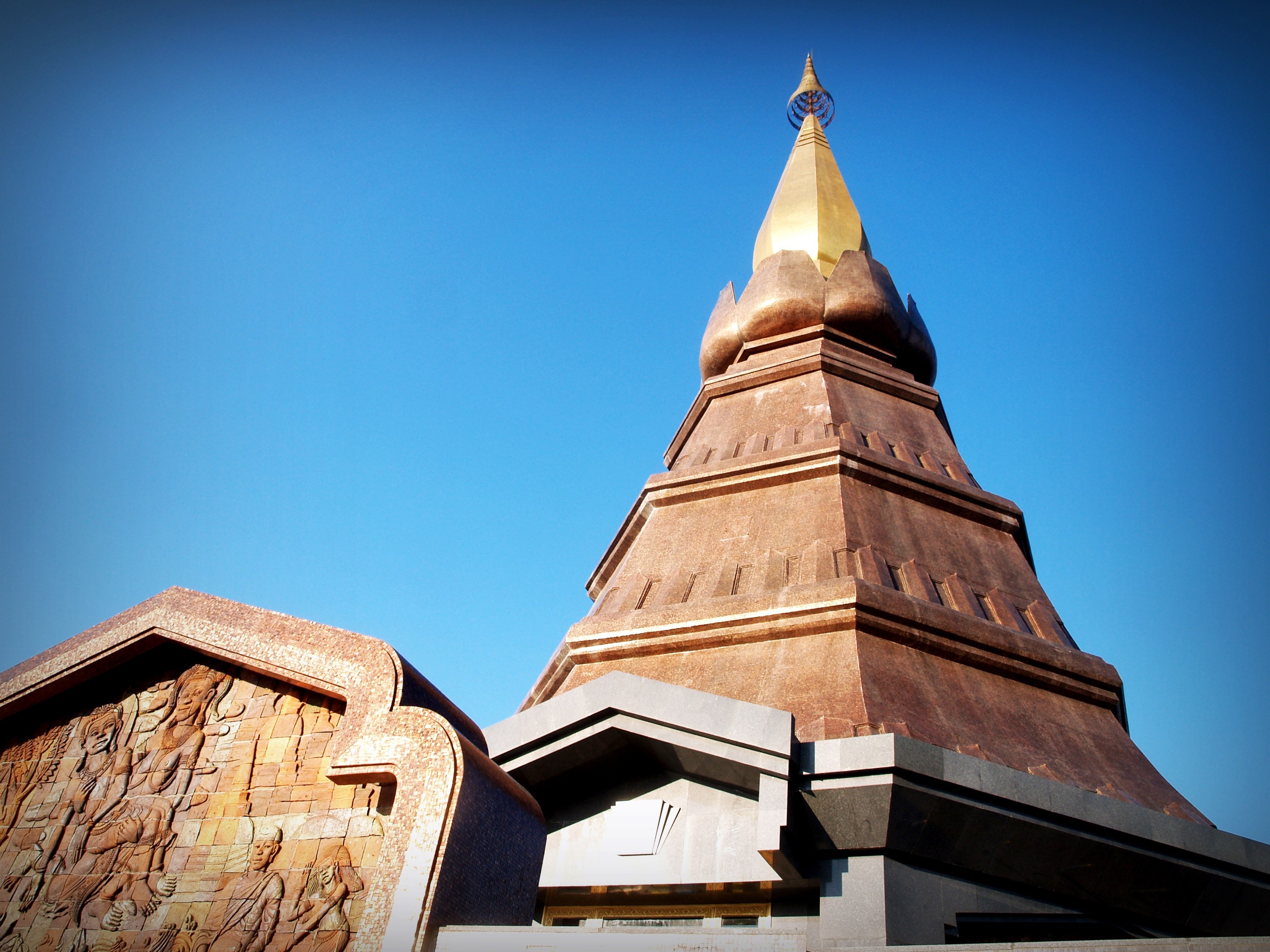 low angle view, tower, religious, old, building, high, buddhism, asia, belief, outdoors, spirituality, clear sky, pagoda, history, inthanon, vacation, blue, HD Wallpaper