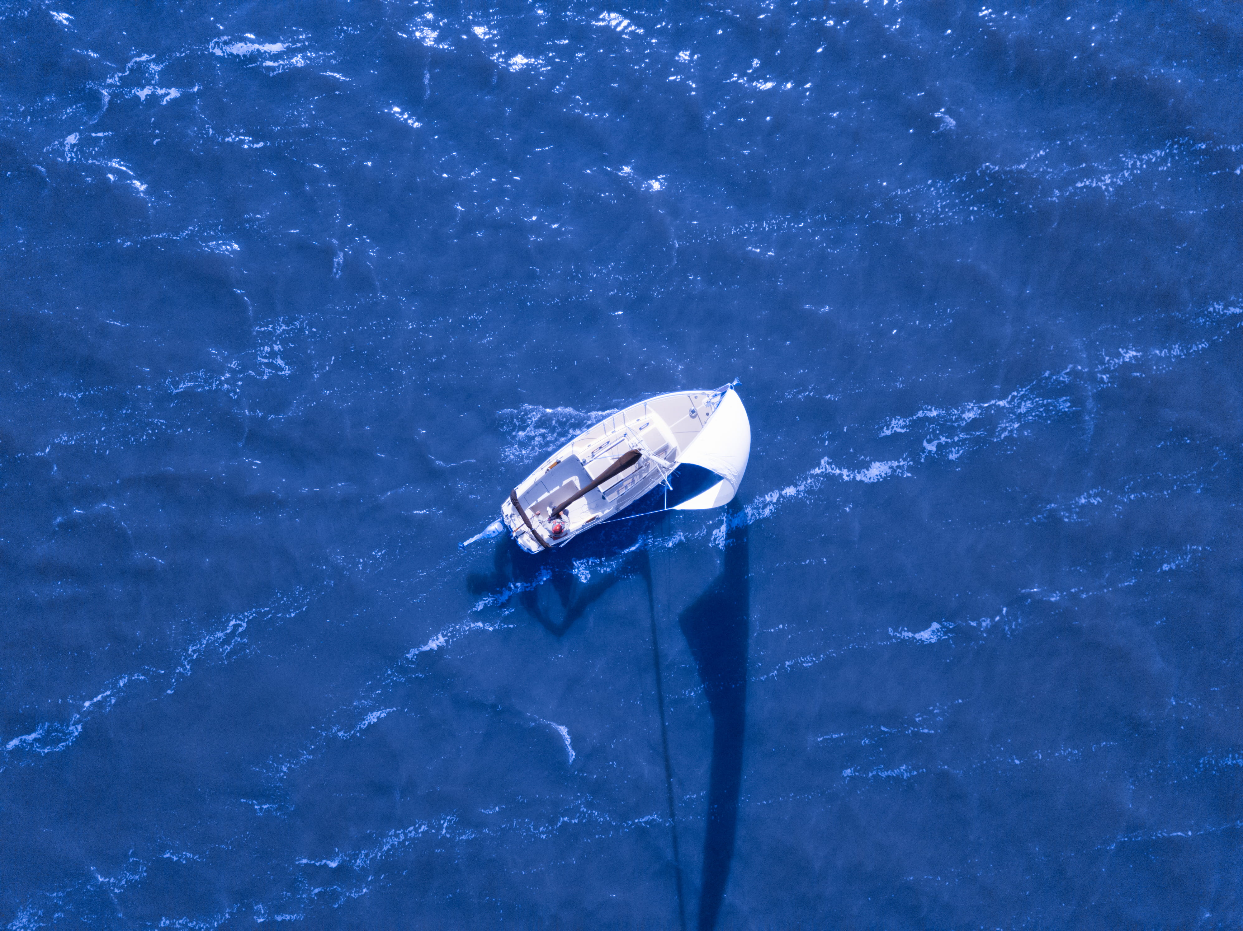 drone, outdoors, high angle view, j/88 sailboat, boat, mode of transportation, lake, day, 4K, beauty in nature, waterfront, from above, no people, sailing, HD Wallpaper