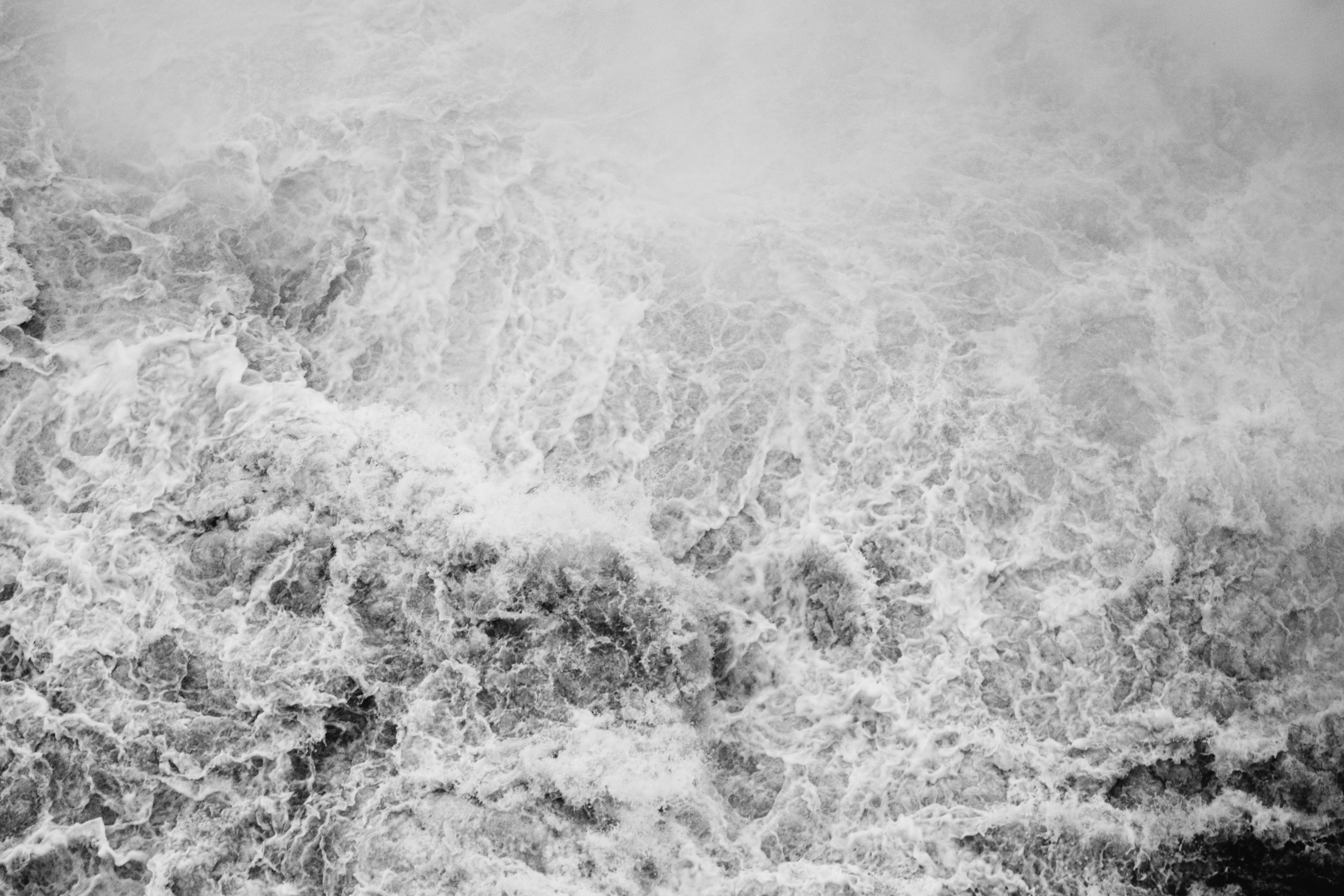 full frame, beauty in nature, coast, sport, grayscale, textured effect, breaking, photography, aquatic sport, rushing, backgrounds, purity, pattern, body, HD Wallpaper