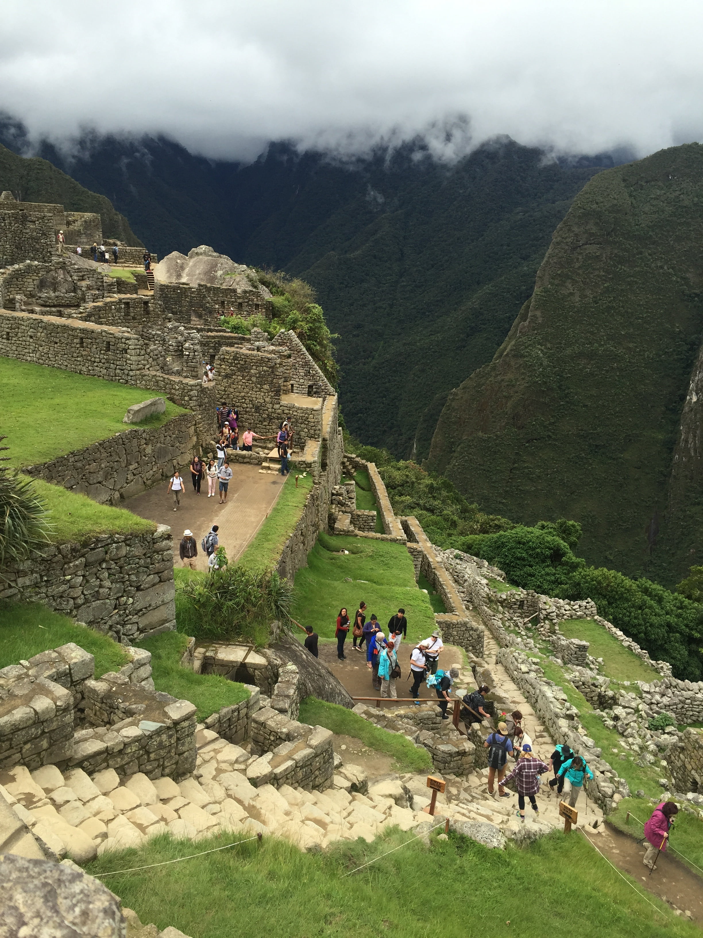 outdoors, crowd, real people, archaeology, heritage, tourism, machu pichu, archaeological peru, architecture, lifestyles, trip, ancient civilization, 2K, Phone HD Wallpaper