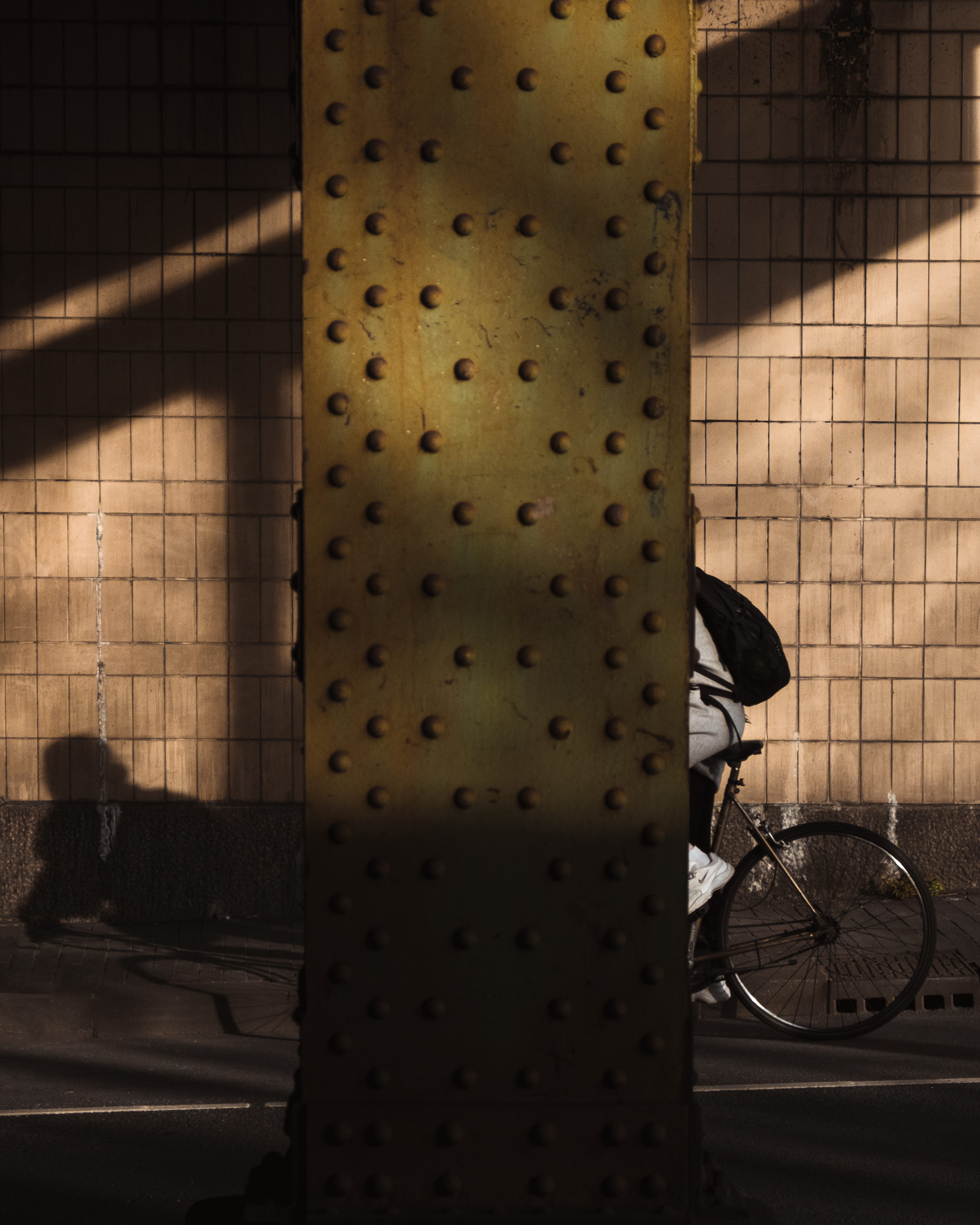 bike, architectural column, 2K, photoshop, mode of transportation, person, architecture, frame, absence, sunlight, city, brown, close-up, riding, green, Phone HD Wallpaper