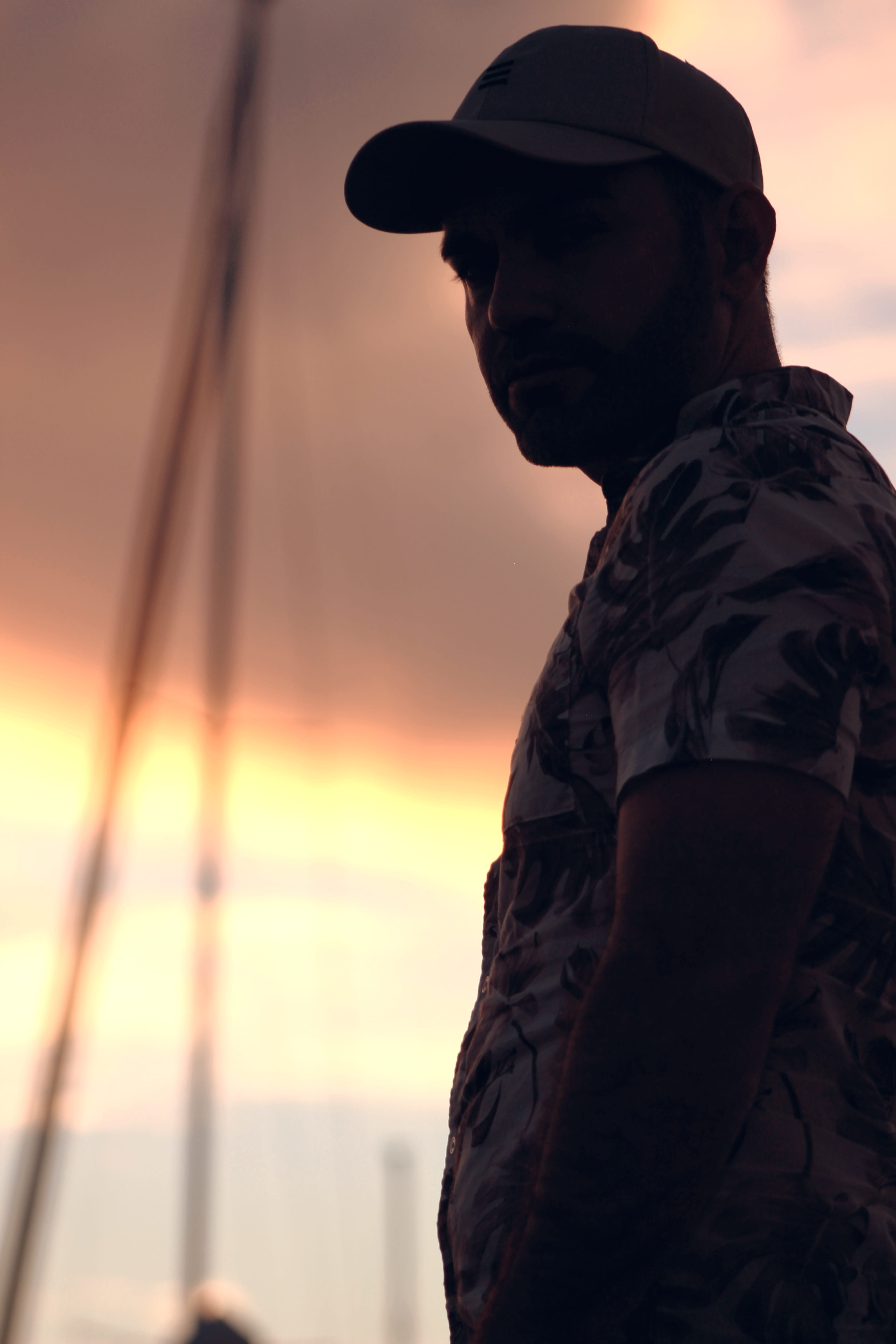 government, waist up, portrait, nature, pose, looking away, side view, standing, modeling, lifestyles, handsome, latino, young men, uniform, person, mid adult, Phone HD Wallpaper
