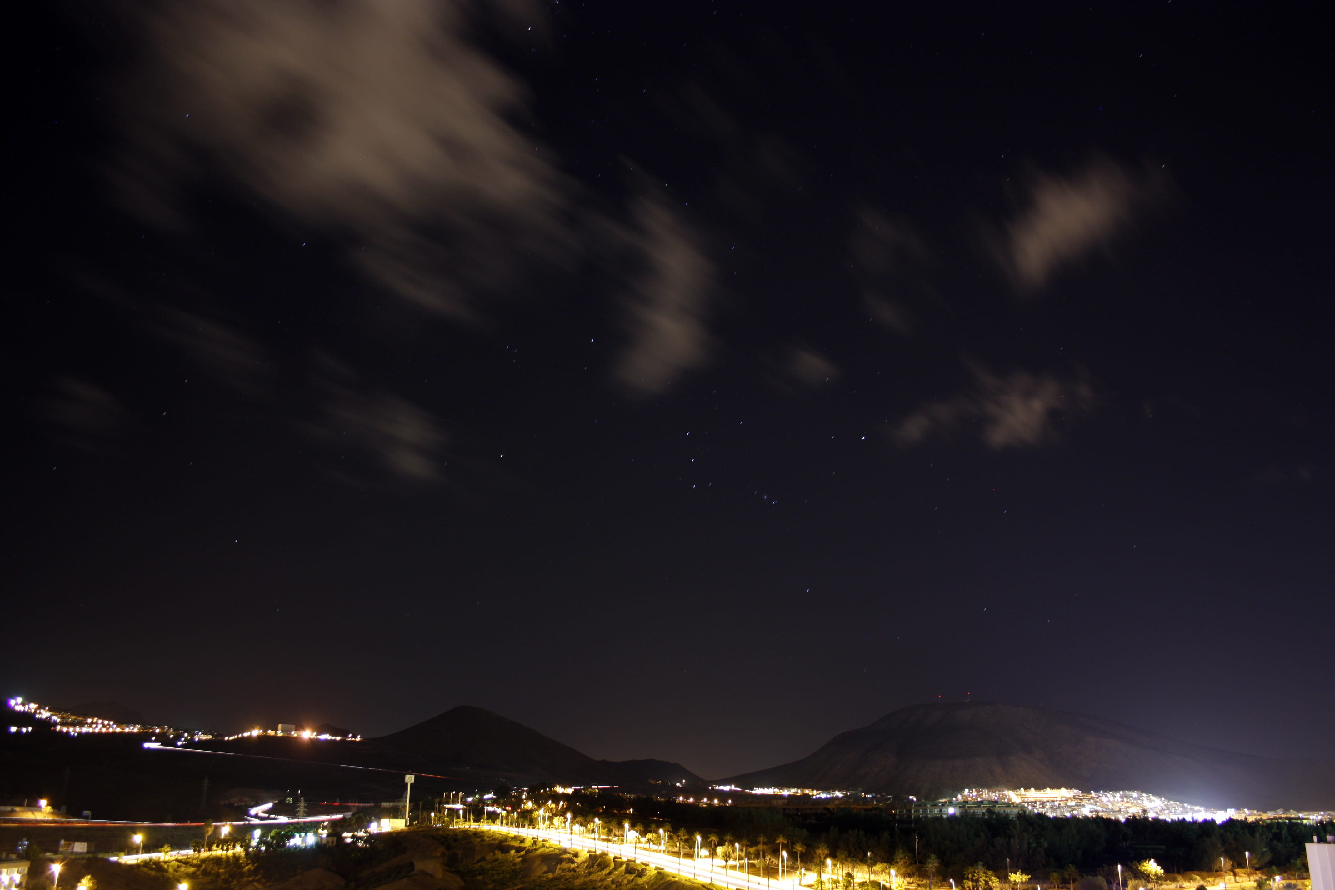 beauty in nature, long exposition, nature, sky, mountain range, spain, outdoors, scenics - nature, illuminated, space, star - space, astronomy, playa de la américas, HD Wallpaper