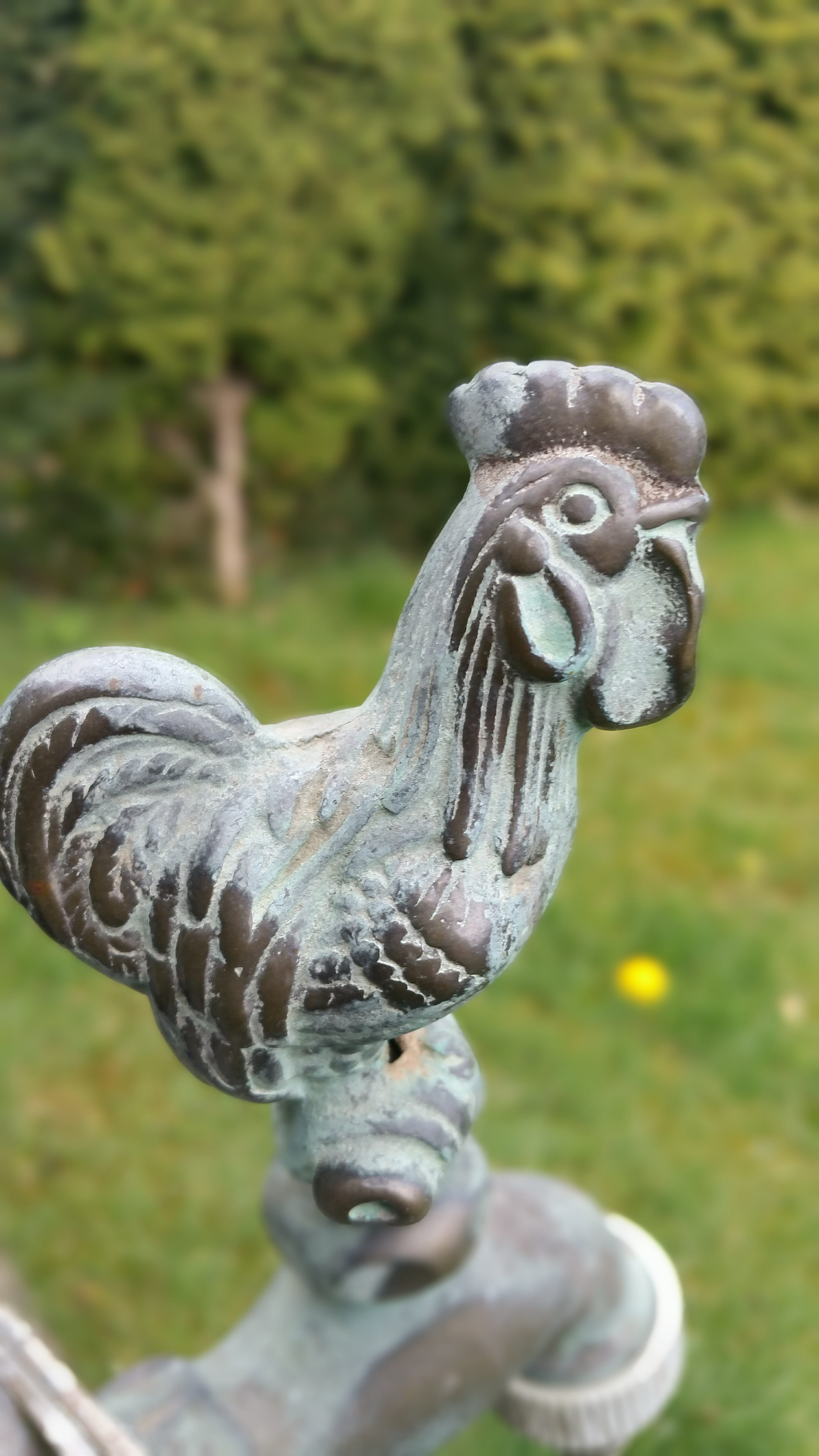 craft, representation, close-up, Faucet, old, Garden, statue, solid, human representation, art and craft, outdoors, carving - craft product, Iron, stone material, Phone HD Wallpaper