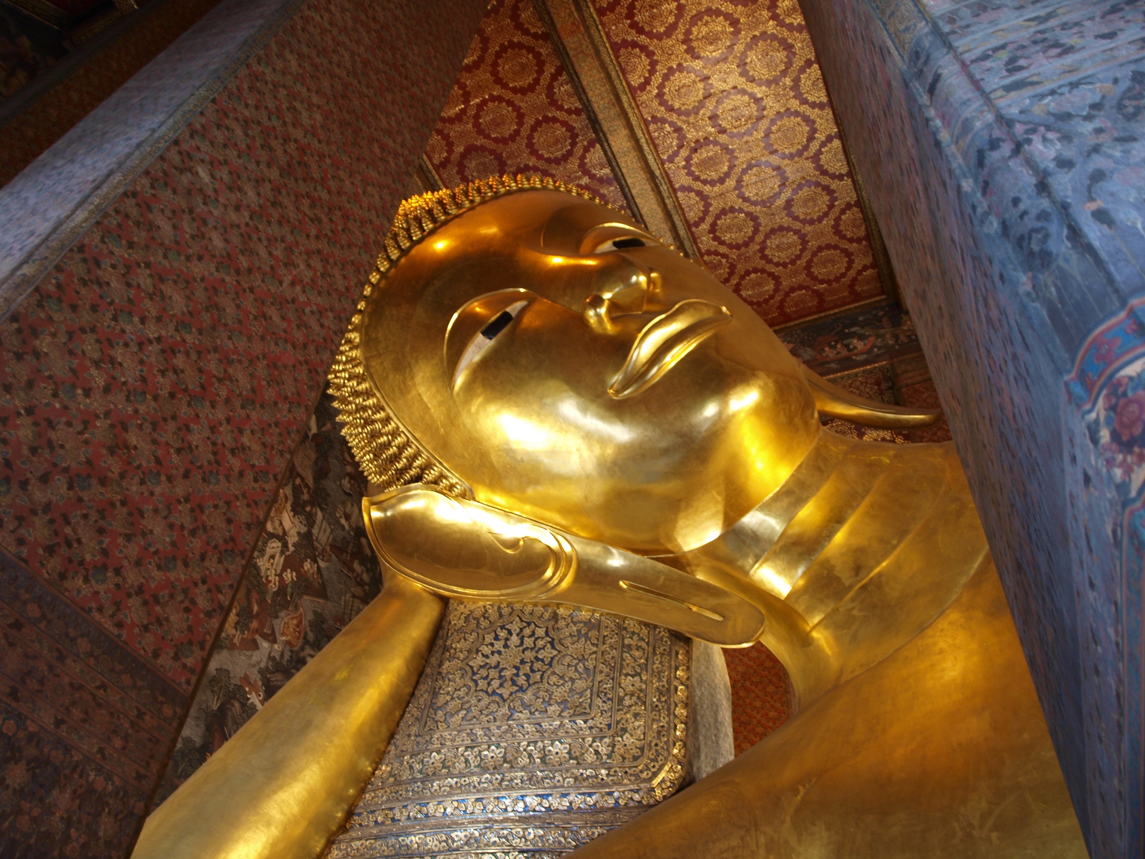 idol, representation, belief, religion, buddhism, statue, art and craft, built structure, ornate, creativity, hornets, asia, male likeness, thailand, gold Colored, HD Wallpaper