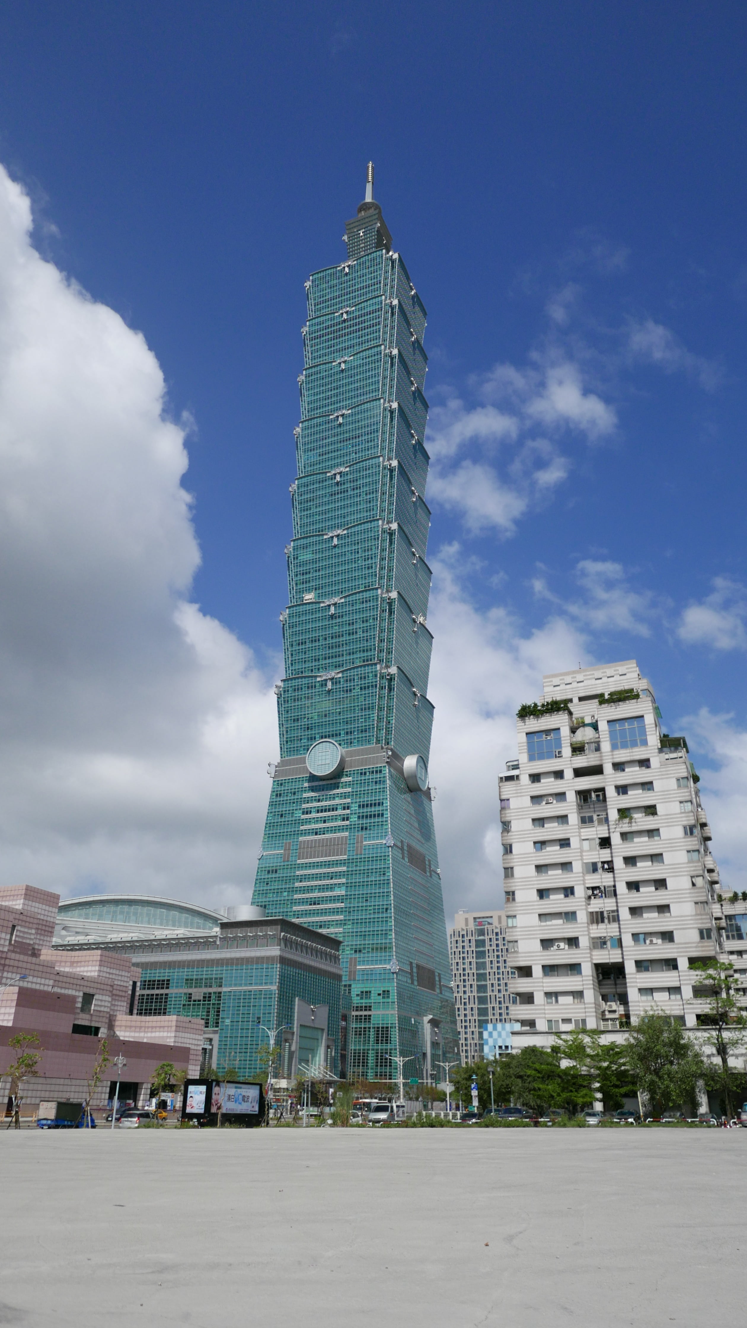 day, architecture, sky, financial district, cloud - sky, built structure, nature, office, sunny days, tall - high, travel destinations, building, skyscraper, Phone HD Wallpaper