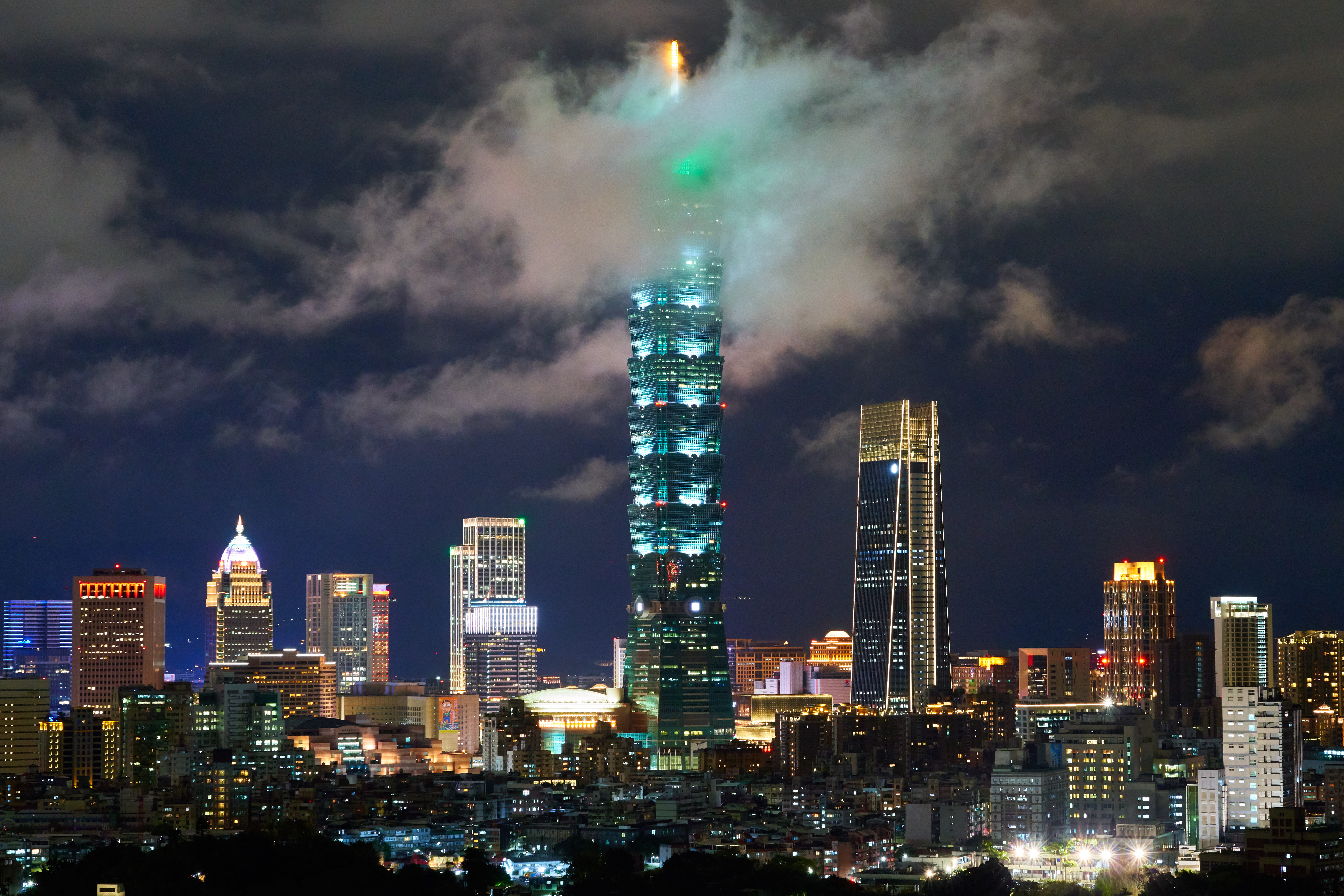 high rise, tall - high, city, landmark, urban, urban skyline, finance, cityscape, Taipei 101, skyscrapers, tall, outdoors, cloud - sky, tallest, landscape, HD Wallpaper
