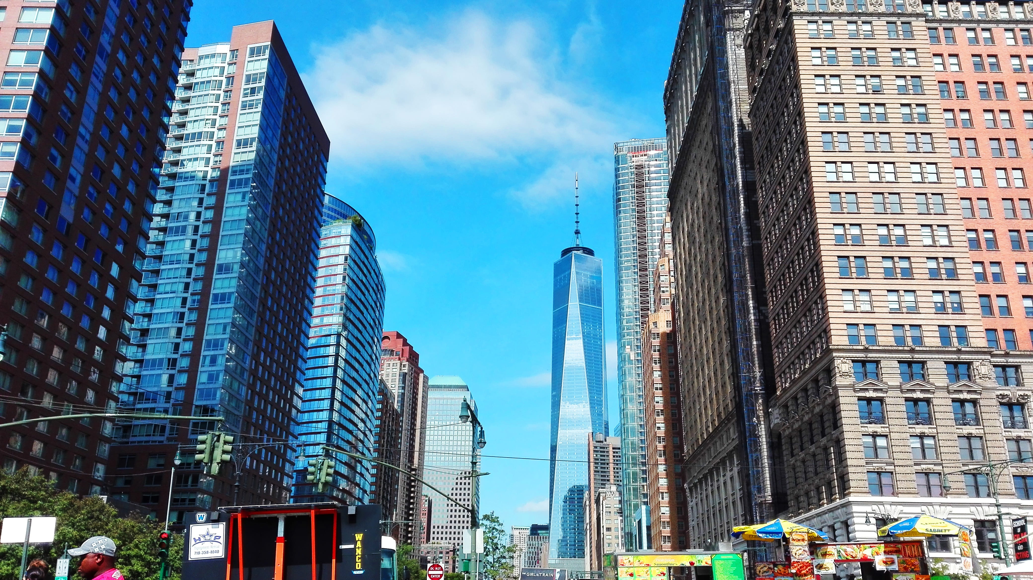 street, no people, financial district, 4K, sky, urban, tower, building exterior, modern, building, manhatan, low angle view, city life, Building, City, HD Wallpaper
