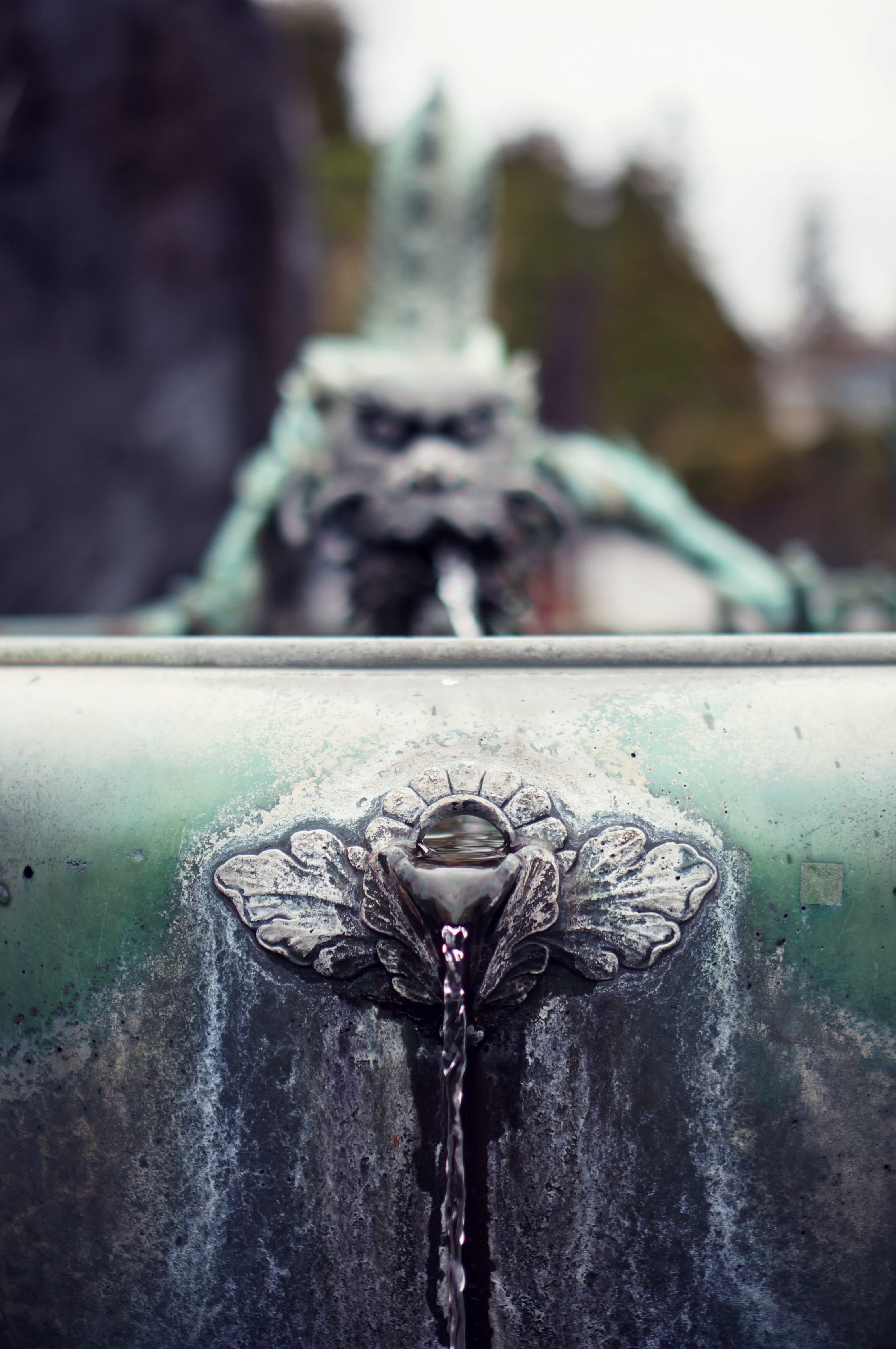 fountain, metal, nikko, dragon, built structure, flowing, focus on foreground, japan, sculpture, art and craft, old, architecture, human representation, Phone HD Wallpaper