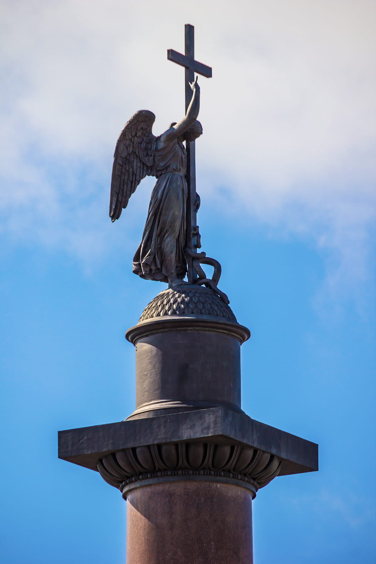 majestic, sky, city, travel, landmark, cross, scene, tourist, power, general, famous, museum, column, russian, belief, petersburg, life, angel, no people, Phone HD Wallpaper