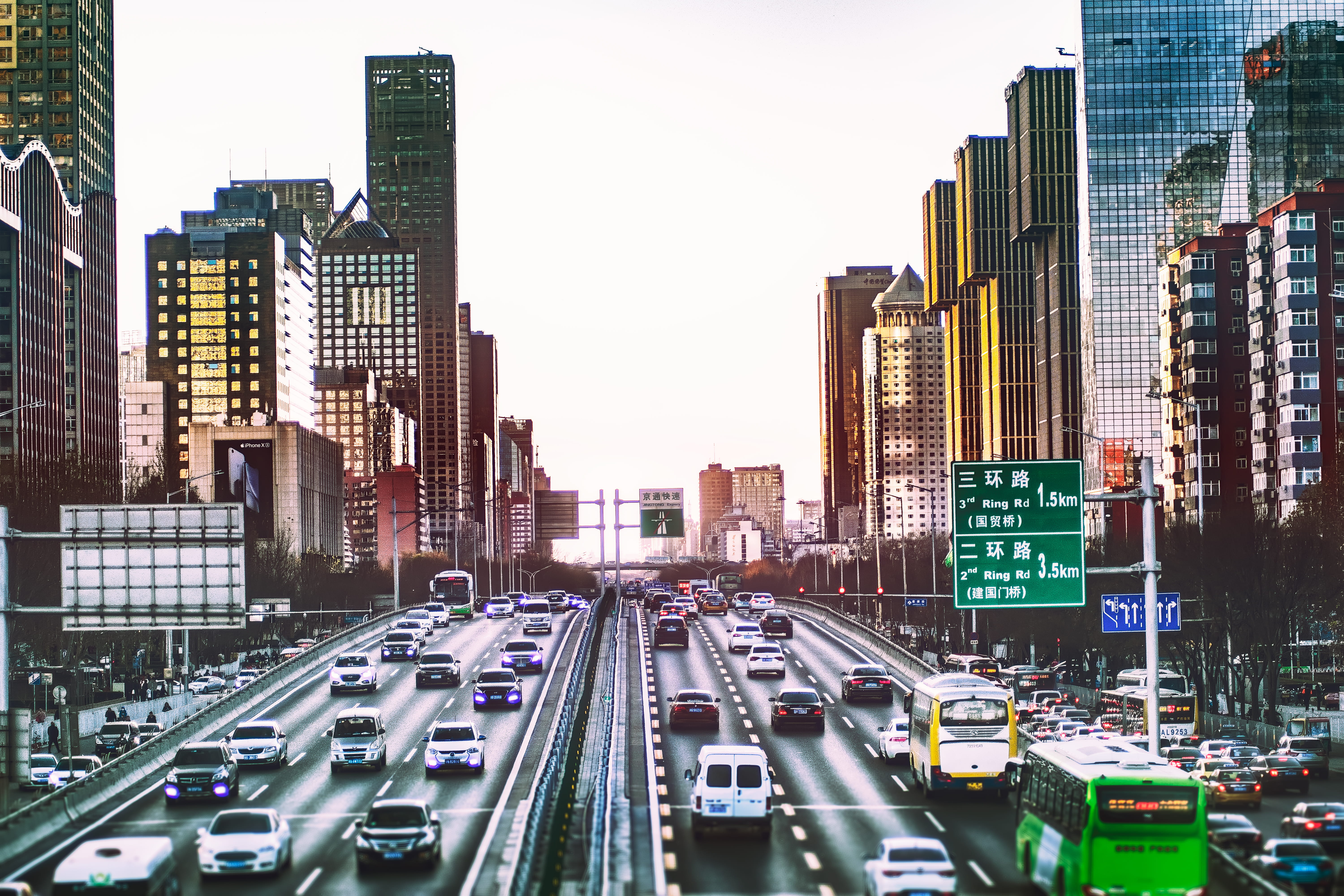 highway, traffic sign, city life, sky, skyscraper, no people, expressway, road, vehicles, outdoors, built structure, building, city, downtown, signage, HD Wallpaper