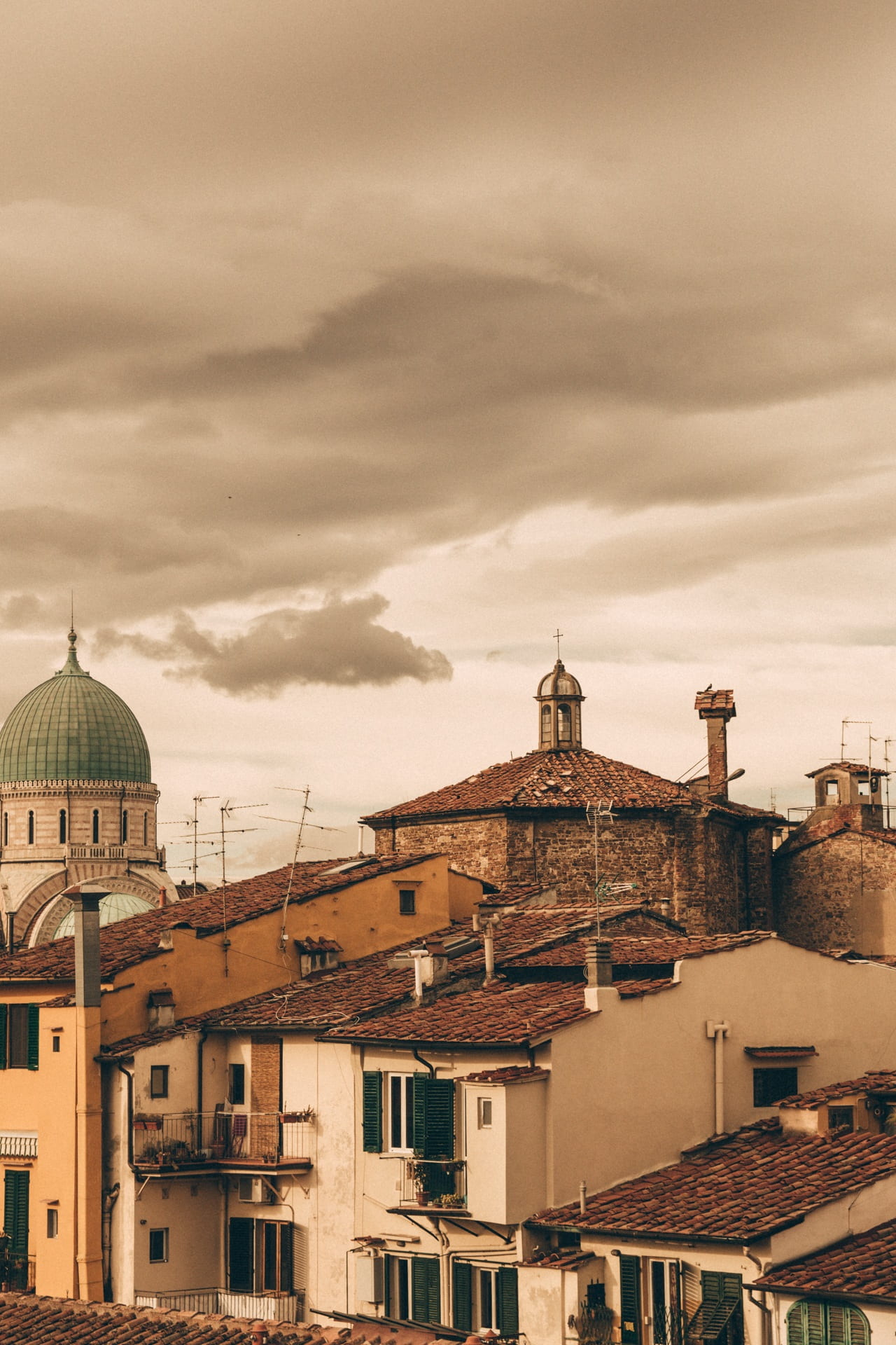 dome, outlook, nature, no people, roof, building exterior, roofs, judaism, synagogue, house of worship, florence, sky, 1080P, travel destinations, city, Phone HD Wallpaper