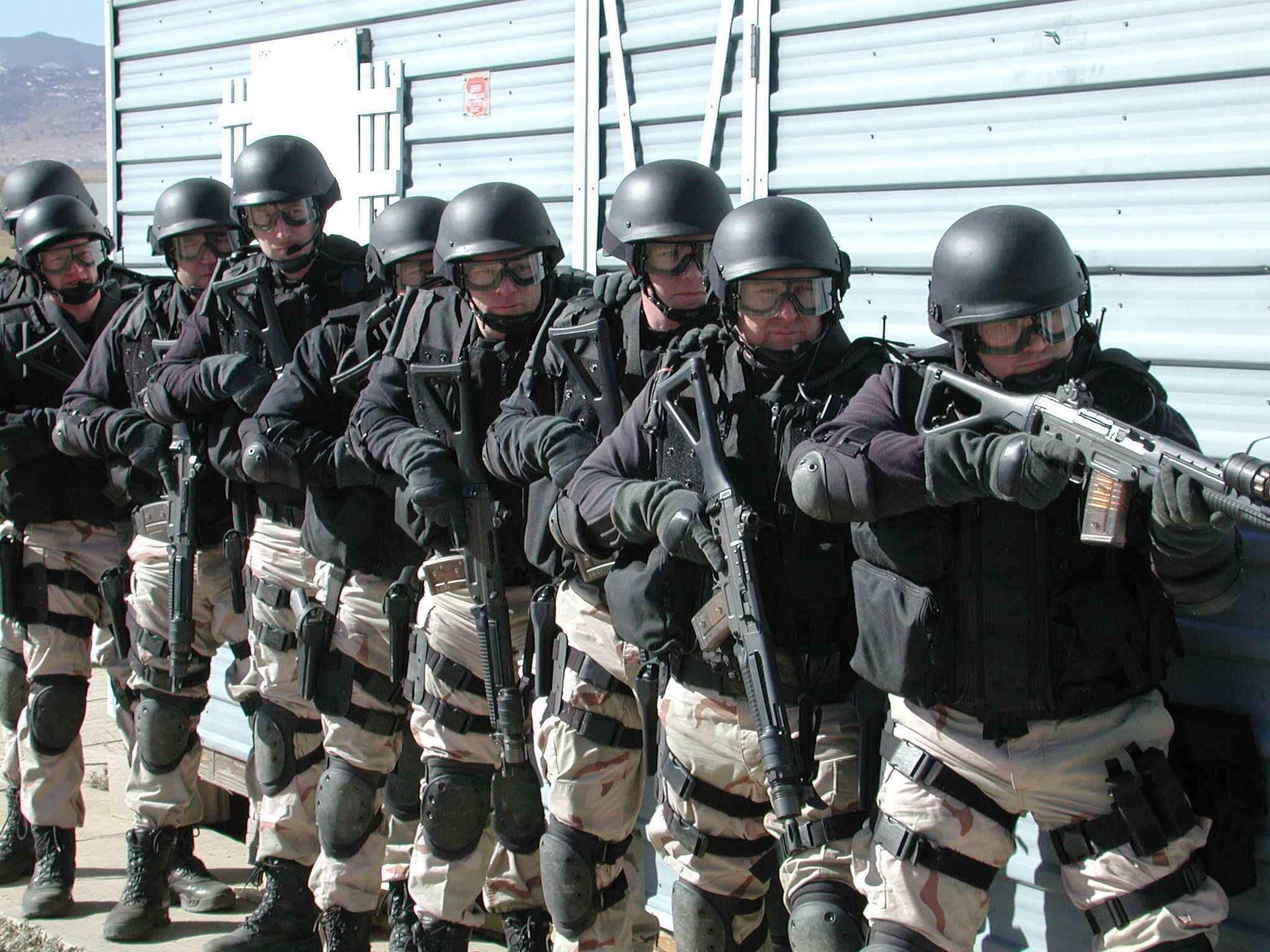 team, swat, gun, emergency, 1080P, crime, police, weapon, HD Wallpaper