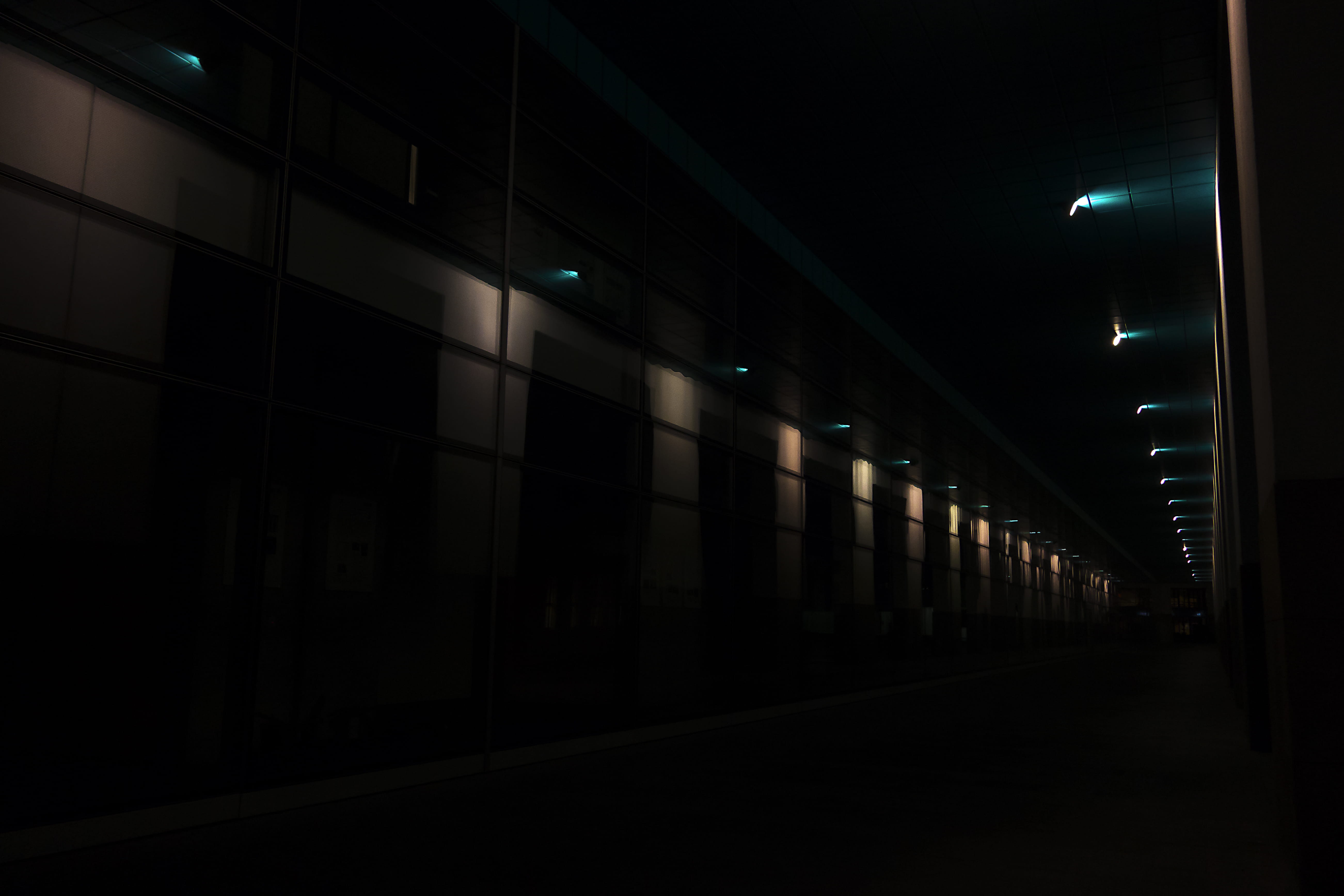 mode of transportation, railroad station platform, ceiling, built structure, epfl, indoors, no people, station, lighting, 5K, public transportation, absence, HD Wallpaper