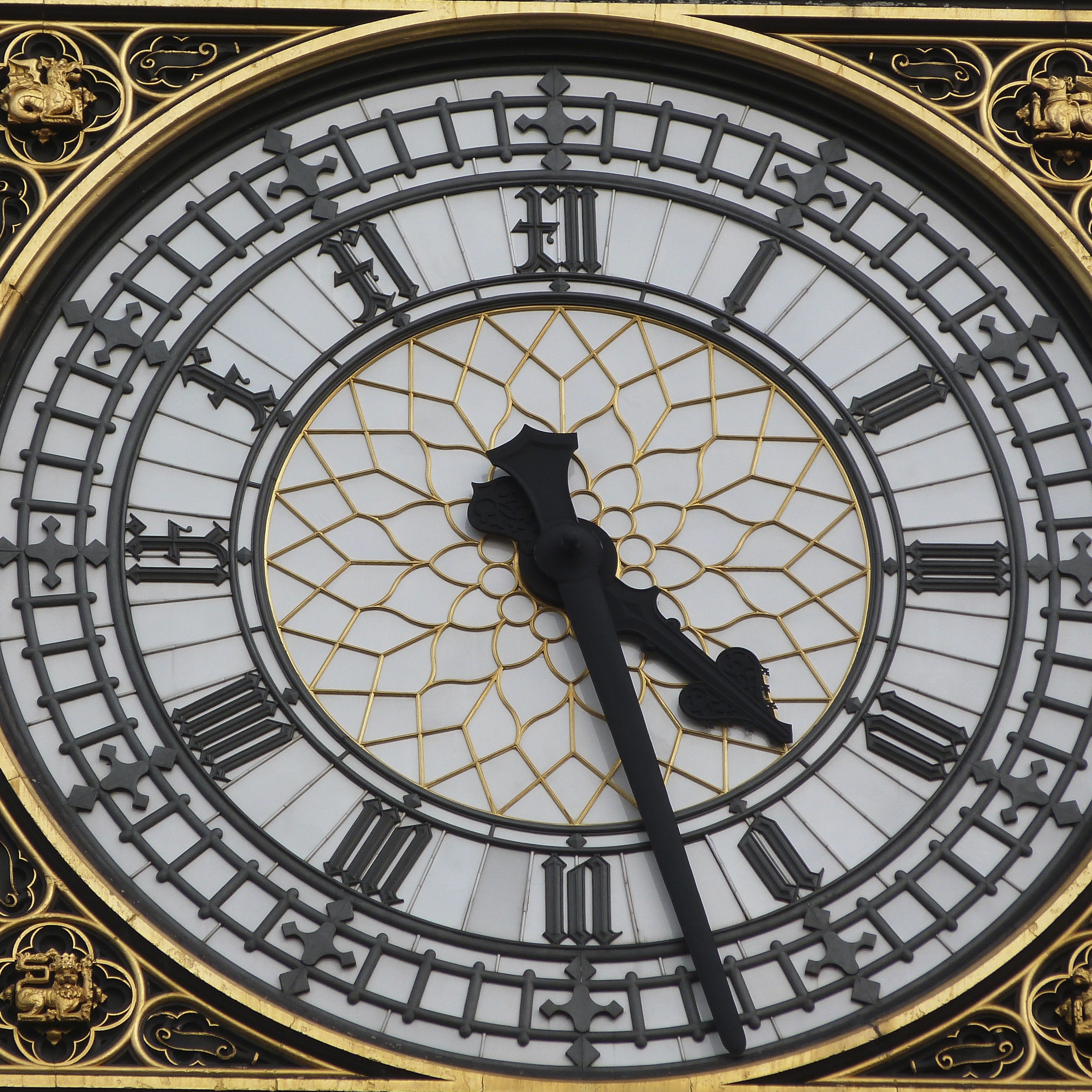 bigben, minute hand, indoors, clock tower, london, architecture, 2K, building, the past, clock face, tower, watch, capital, travel destinations, urban, Phone HD Wallpaper
