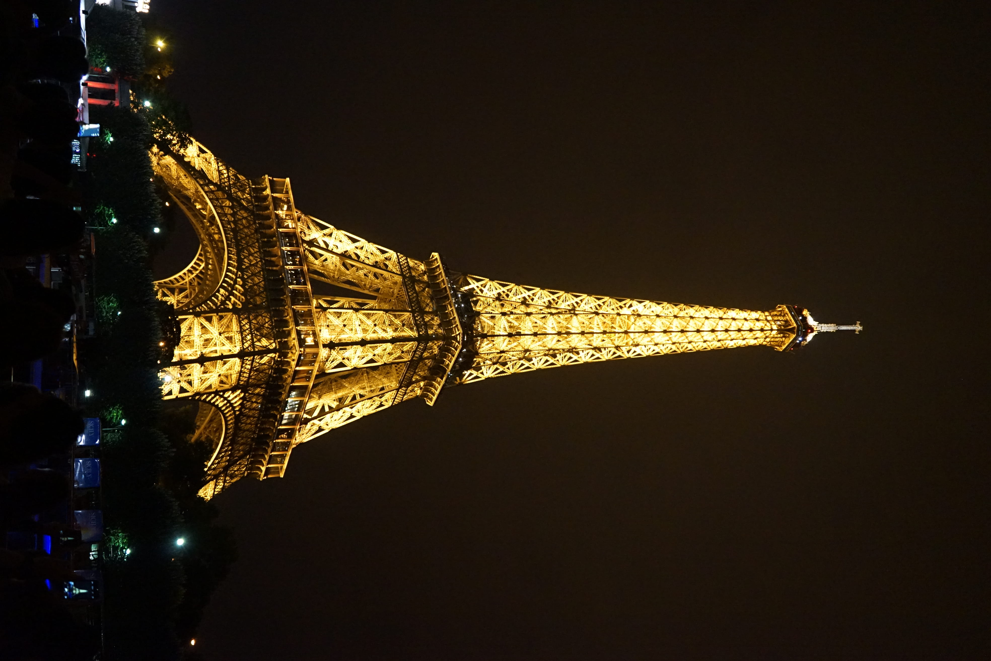 france, clear sky, building exterior, travel destinations, building, architecture, tower, 4K, tourism, paris, copy space, light, travel, night, tall - high, HD Wallpaper