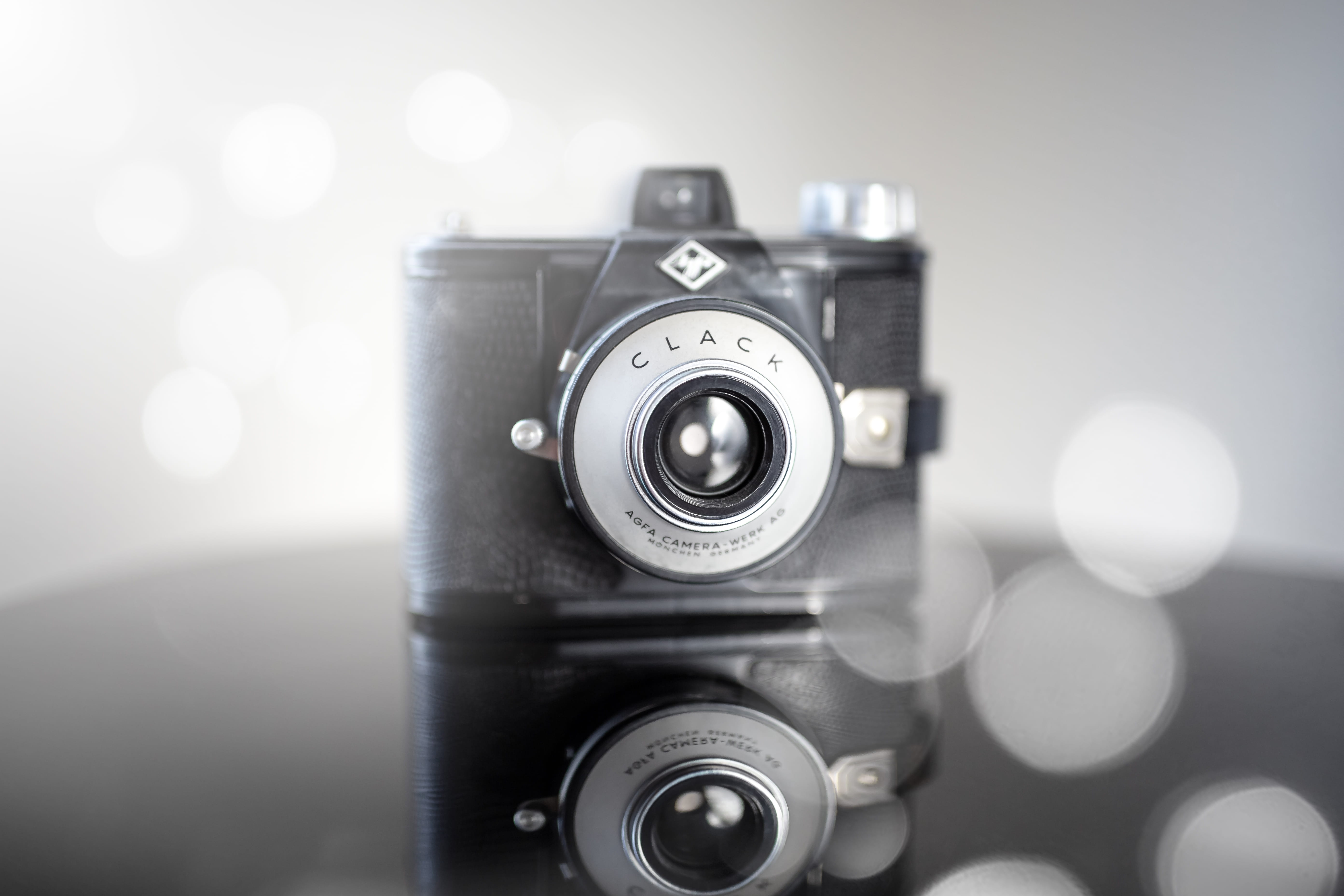 camera film, film industry, bokeh, clack, technology, camera - photographic equipment, close-up, photographic equipment, digital camera, simplicity, 5K, HD Wallpaper