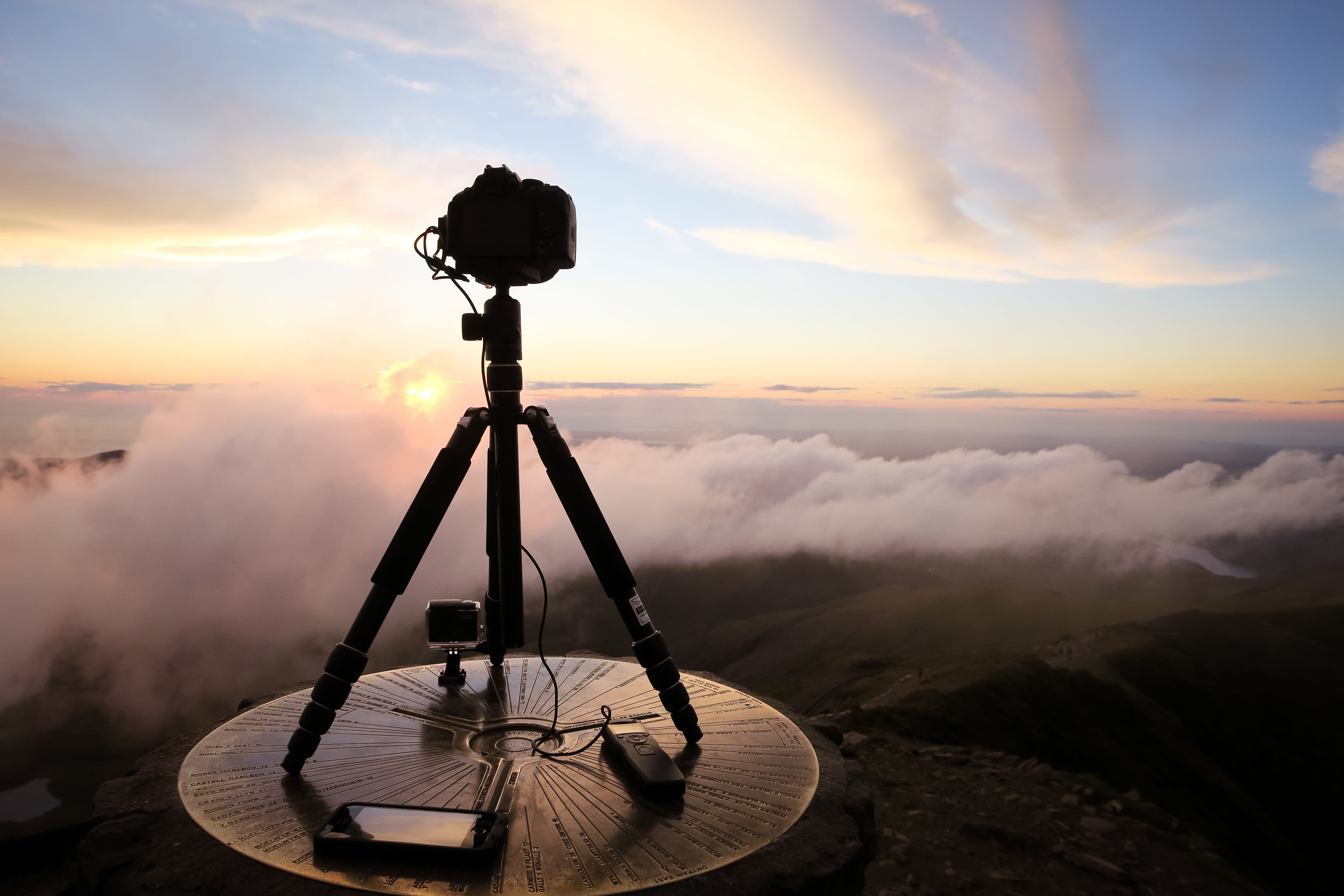 wales, sky, timelapse, beauty in nature, trekking, nature, photographic equipment, orange color, environment, digital camera, camera - photographic equipment, HD Wallpaper