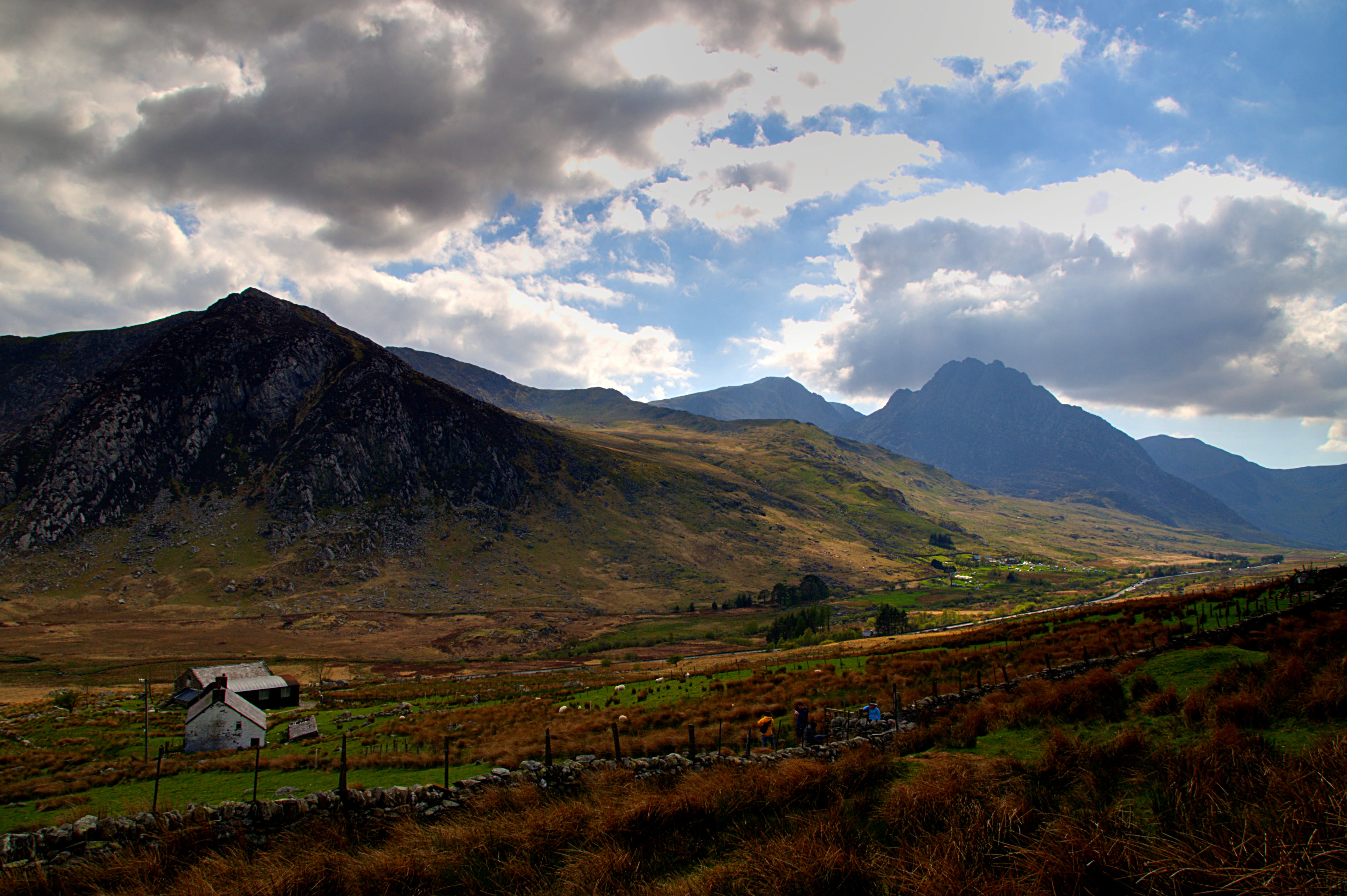 sunlight, green, snowdon, nature, summer, cloudy, outdoors, wales, skies, 4K, photography, fields, DSC, landscape, meadow, mountain, scenics, covered, HD Wallpaper