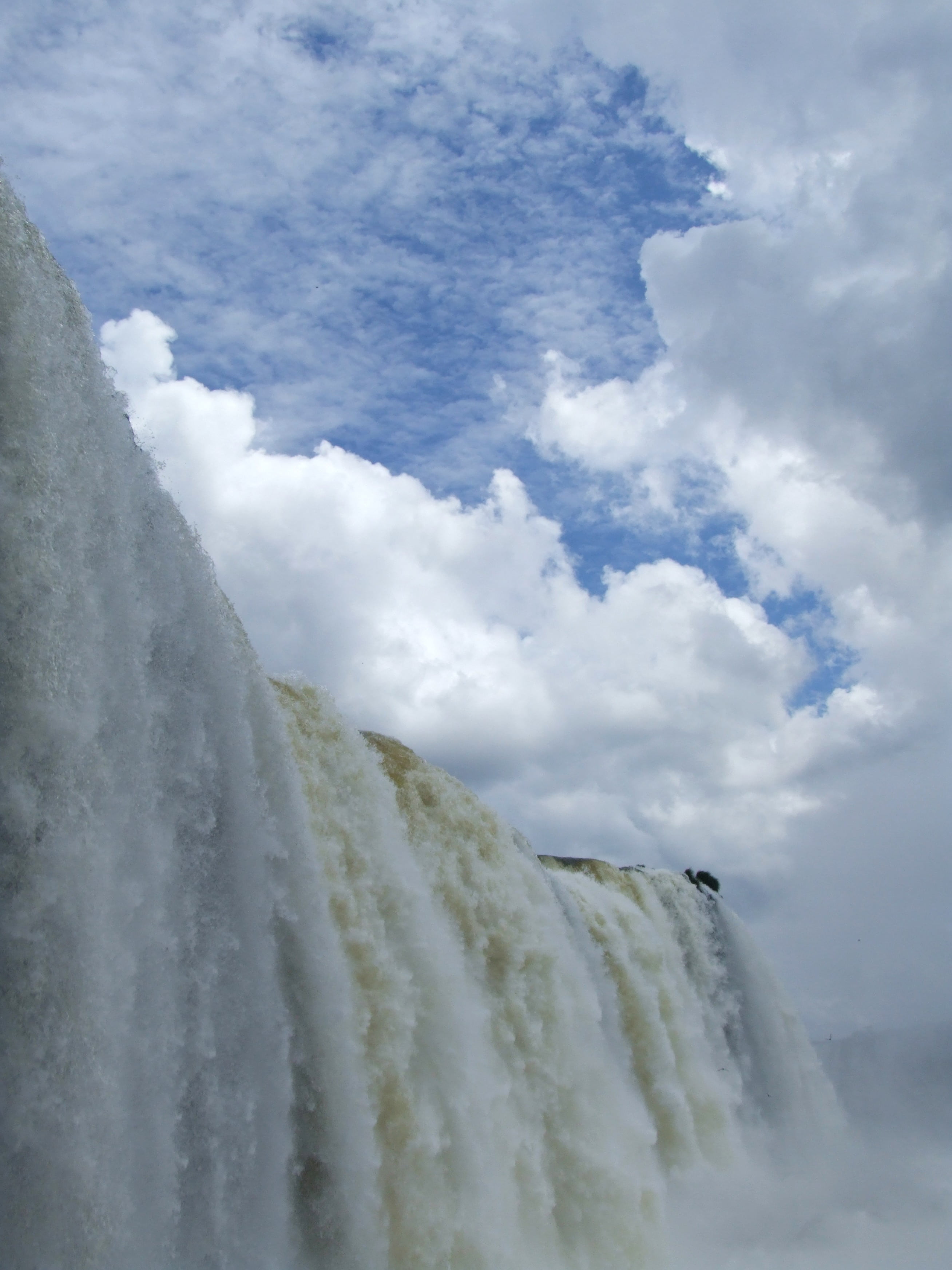 low angle view, landscape, iguazu, angel, scenics, scenics - nature, white color, blurred motion, outdoors, iguacu National Park, flowing water, falls, Phone HD Wallpaper