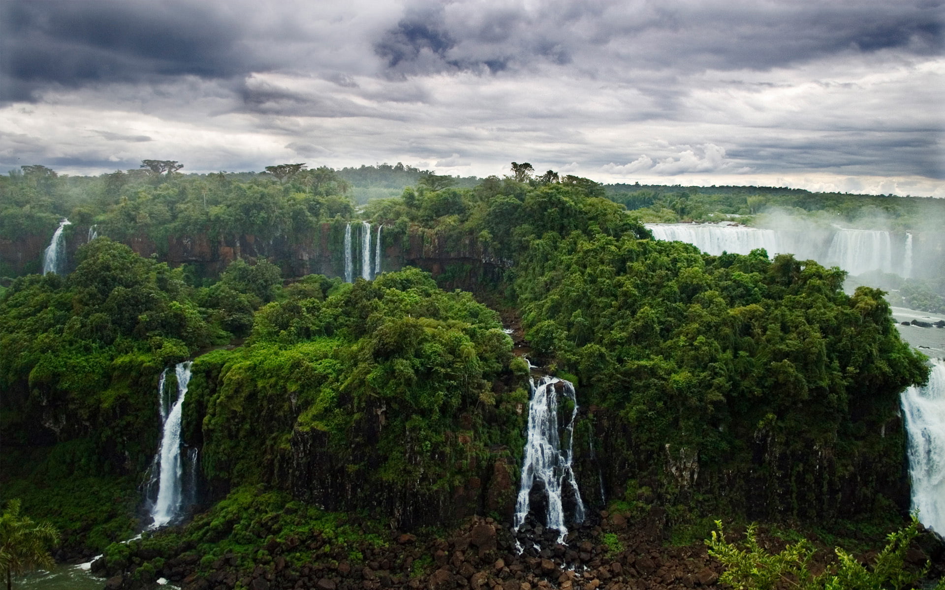 day, freshness, green Color, outdoors, representation, awe, land, river, travel Destinations, water, nature, park - Man Made Space, rainforest, flowing, HD Wallpaper