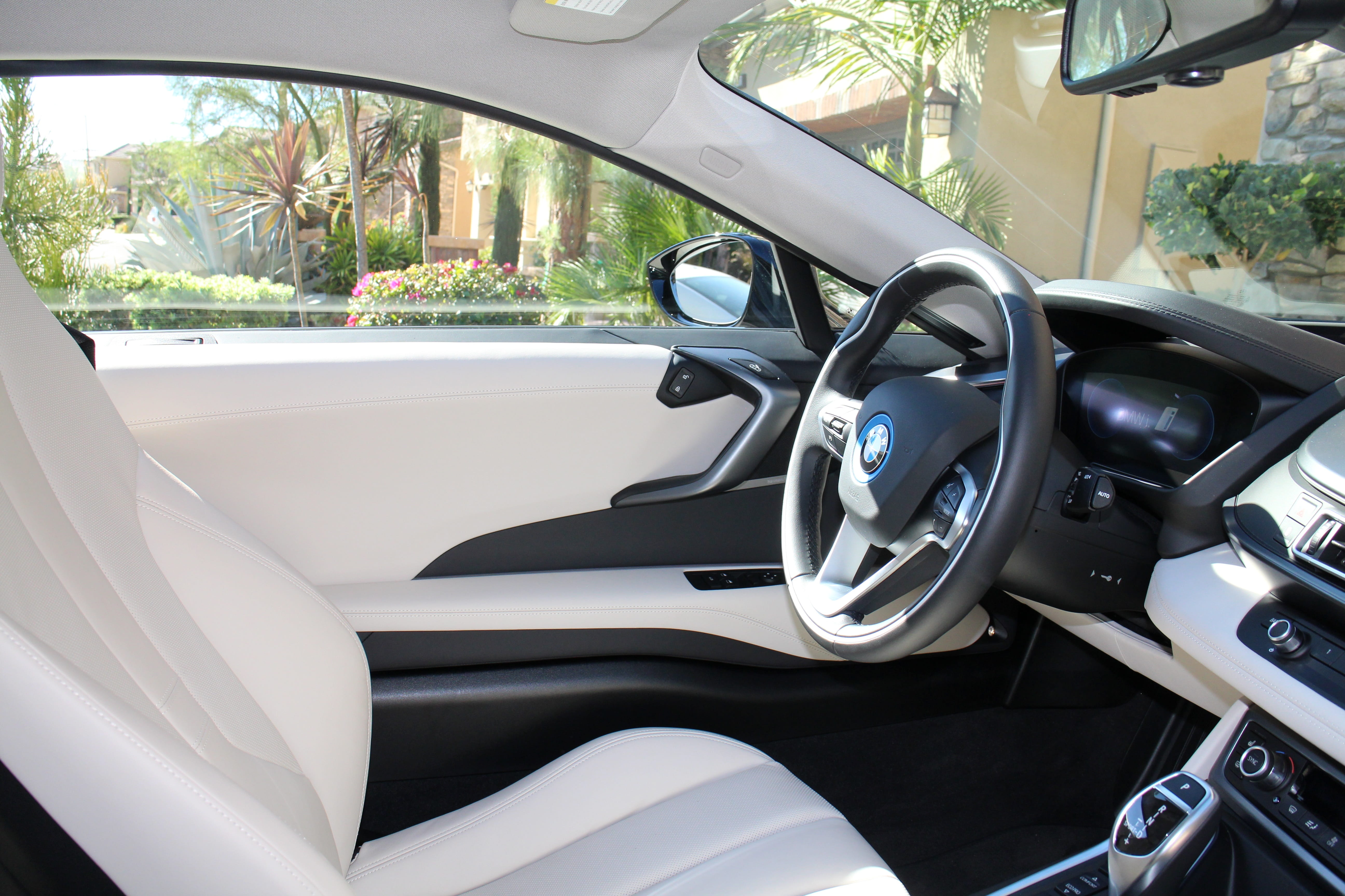 interior, vehicle interior, steering wheel, land vehicle, black, clean, daylight, motor vehicle, day, traffic, powerful, mode of transportation, 5K, no people, HD Wallpaper