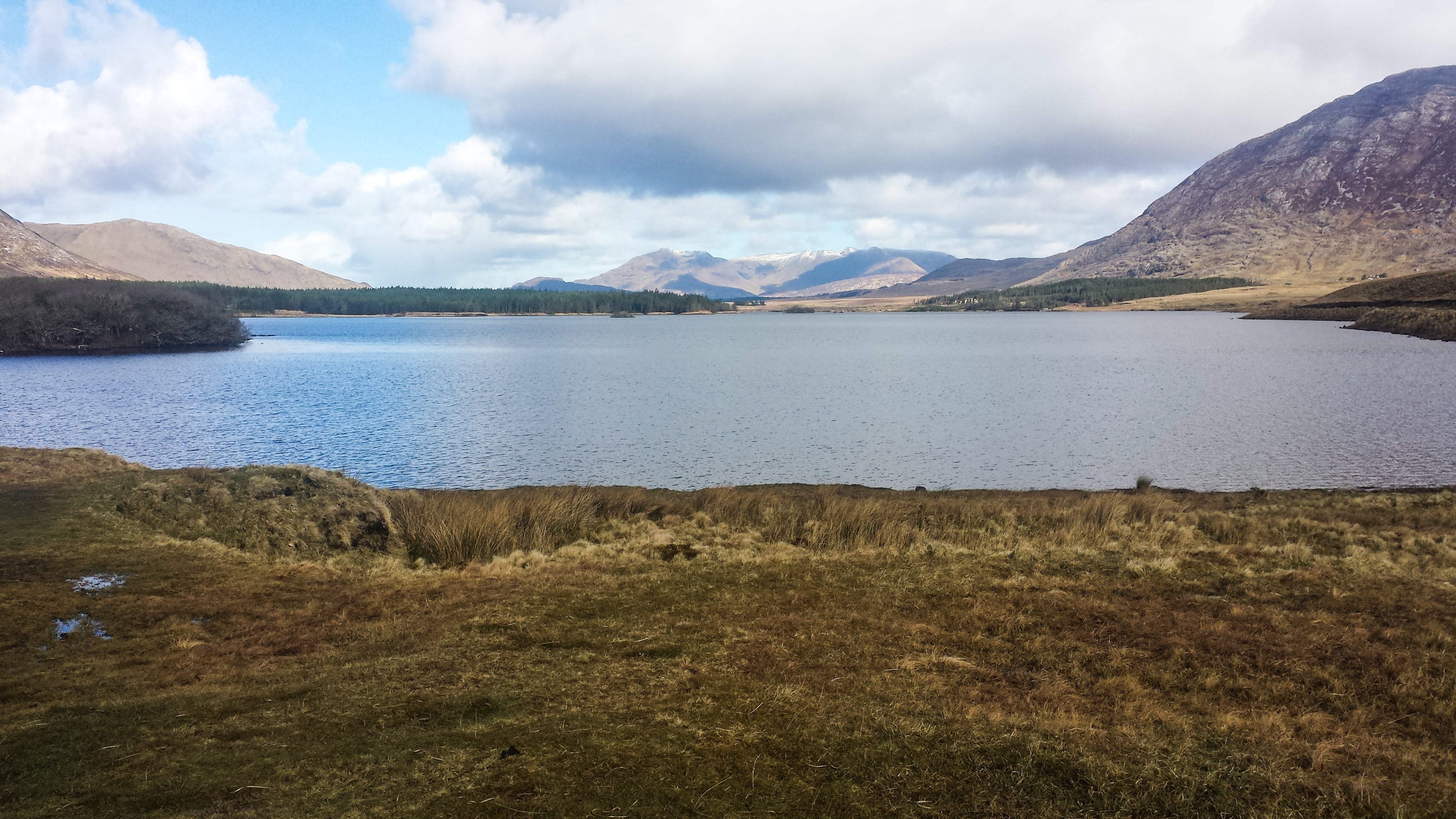 rio, blue, cloud - sky, forest, semi-arid, green, rocks, ireland, landscape, mountain range, water, nature, vegetation, plant, leisure, trees, travel, ride, HD Wallpaper