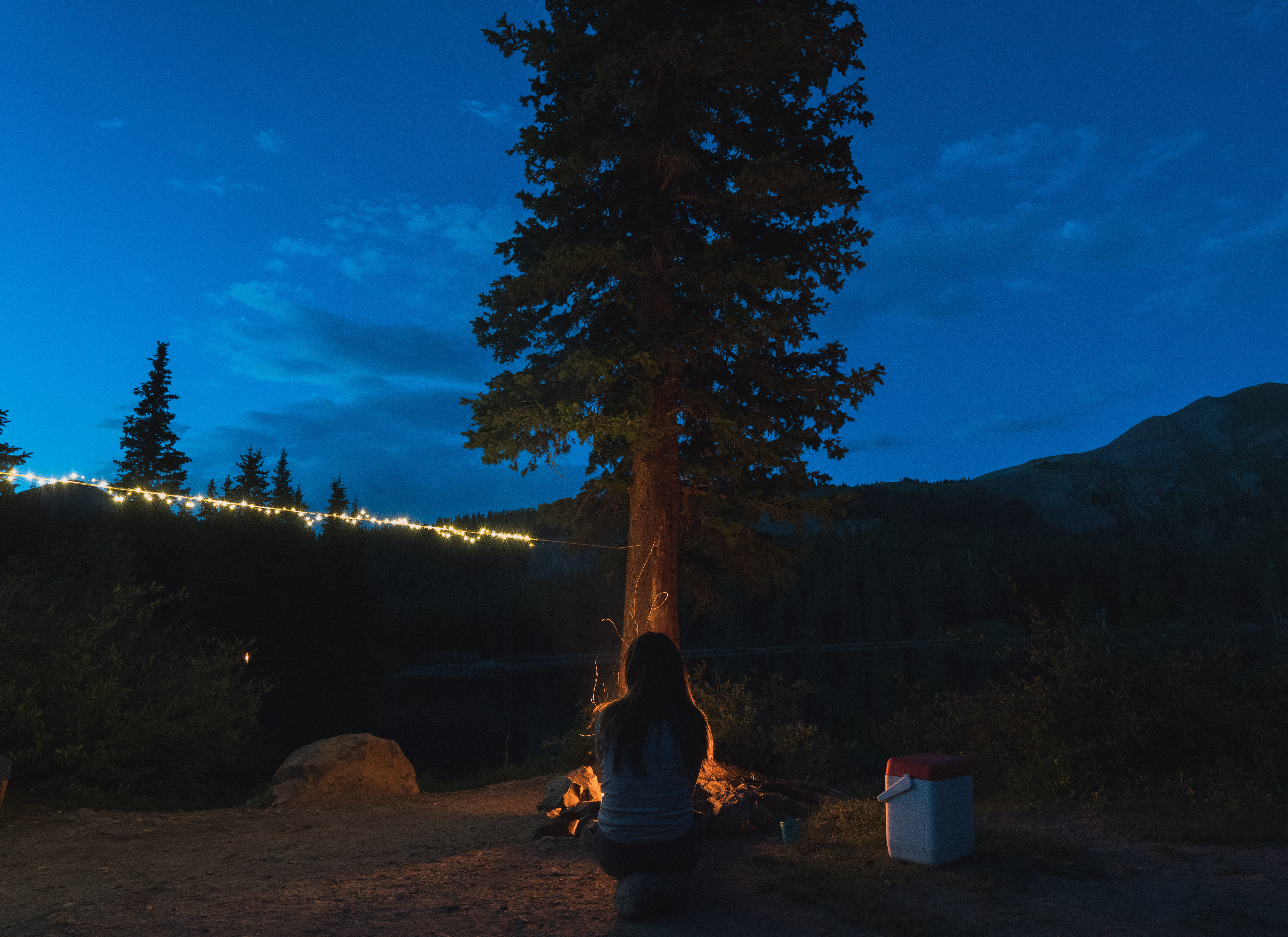 women, lake, outdoors, woman, tranquility, camp, rear view, 5K, trunk, fire, leisure activity, beauty in nature, real people, fairy light, lifestyles, HD Wallpaper