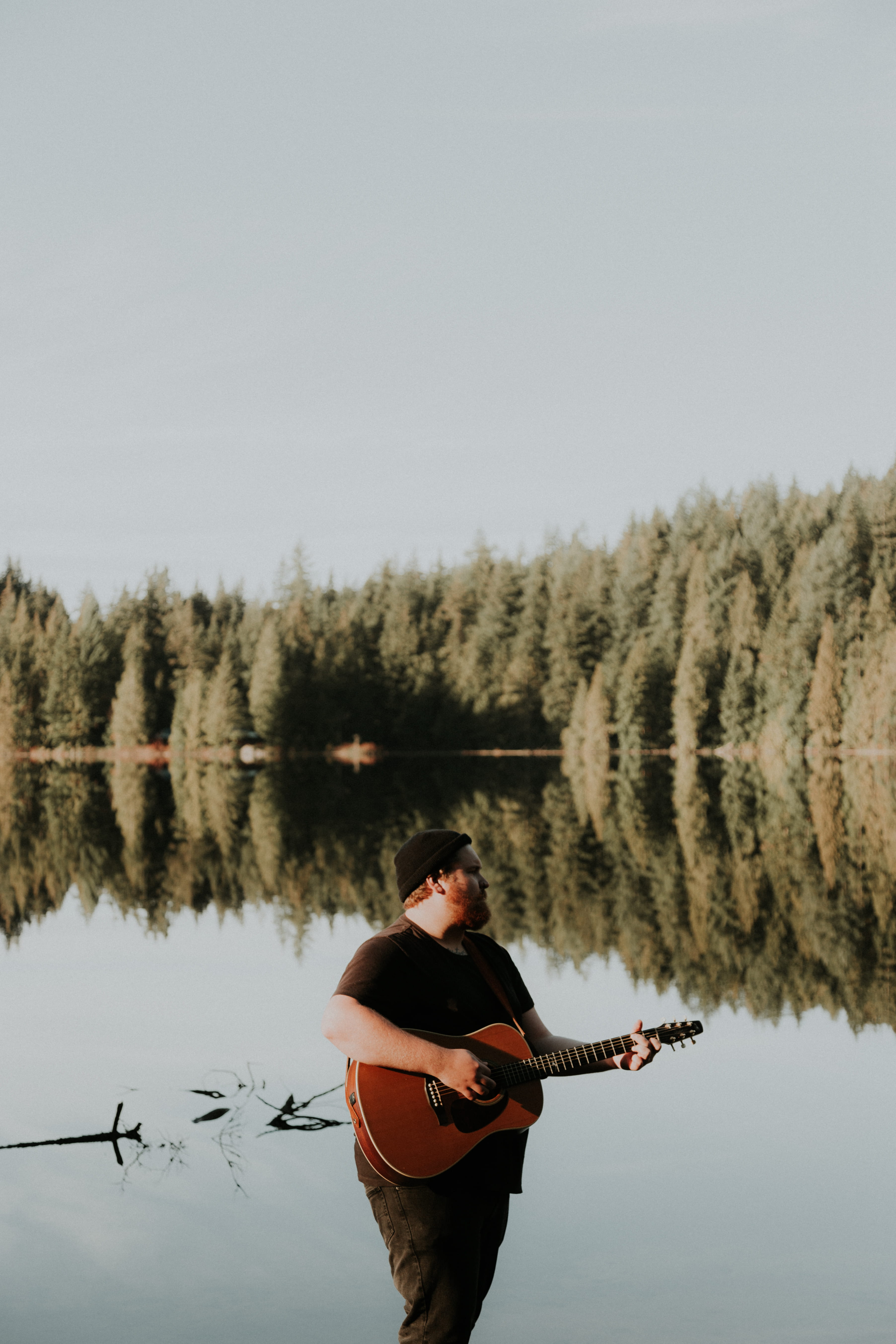 church, praise, singing, person, soak, apparel, body, one person, acoustic guitar, plucking an instrument, fir, human, plant, lake, half, leisure activity, Phone HD Wallpaper