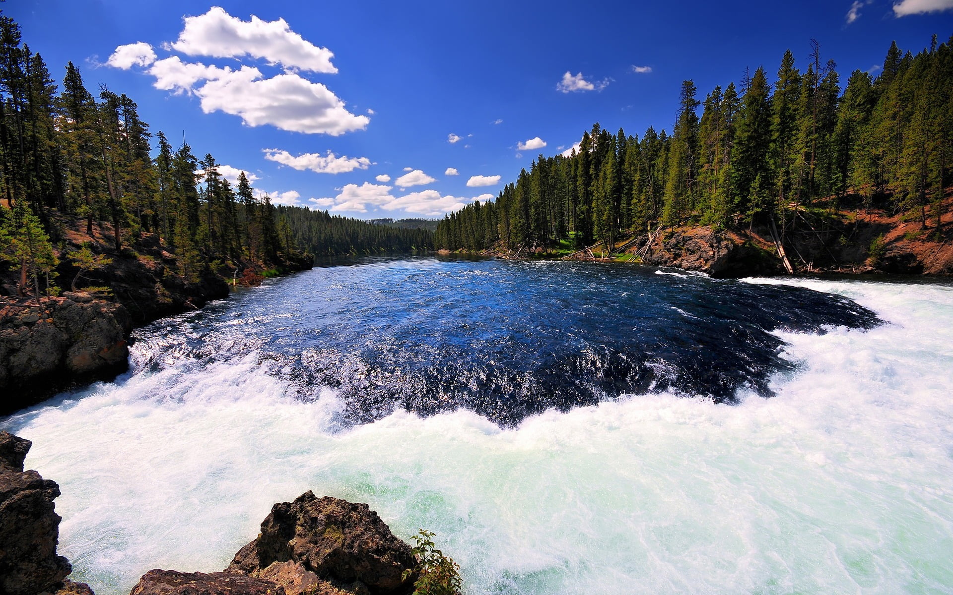 tranquil scene, flowing water, motion, outdoors, idyllic, beauty in nature, sky, cloud - sky, plant, forest, rock, power in nature, water, no people, Yellowstone national Park, HD Wallpaper
