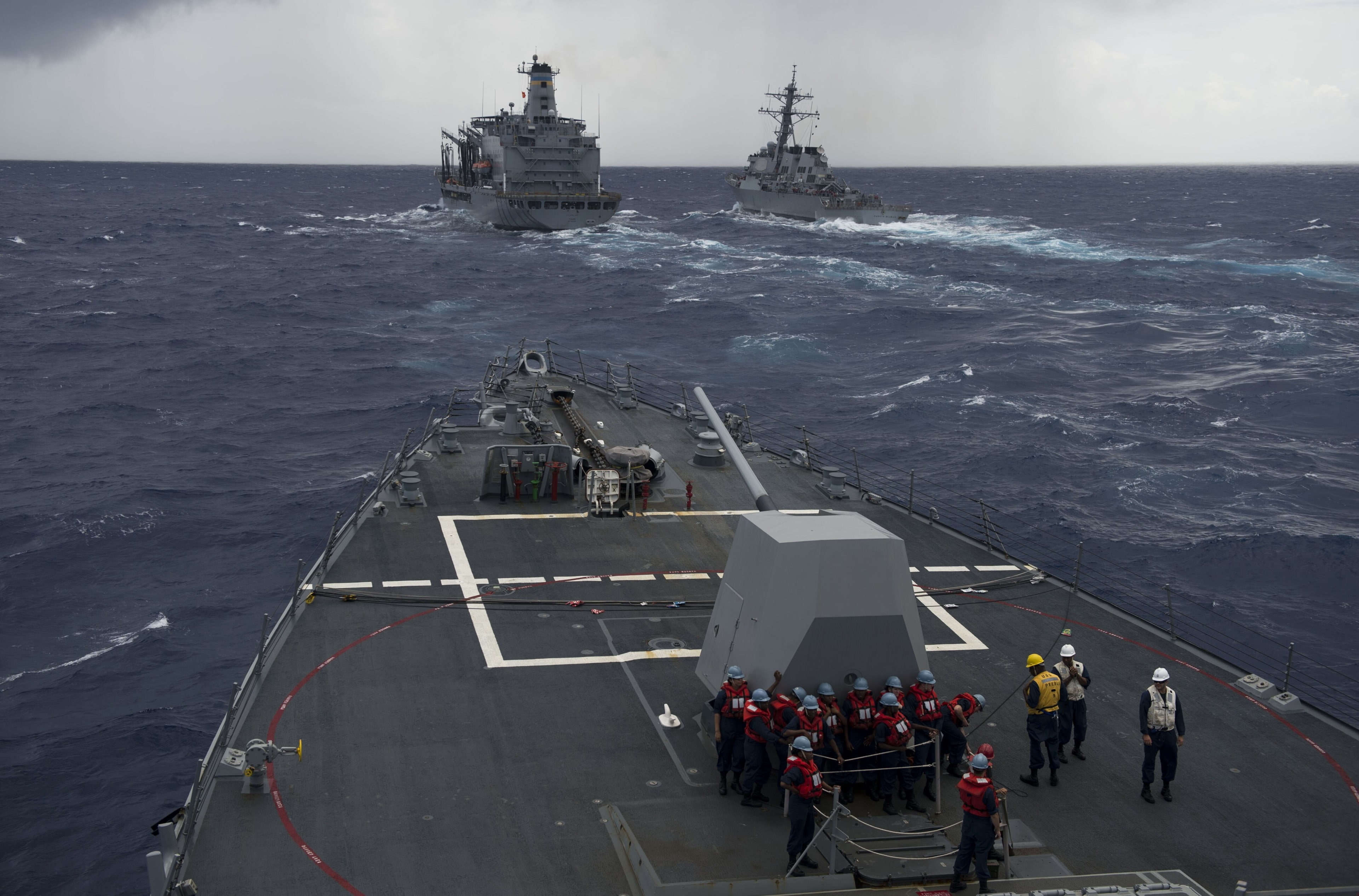 industry, sailor, high angle view, ship, day, large group of people, mode of transportation, military, uss curtis wilbur 4k new hd, group of people, boat deck, HD Wallpaper