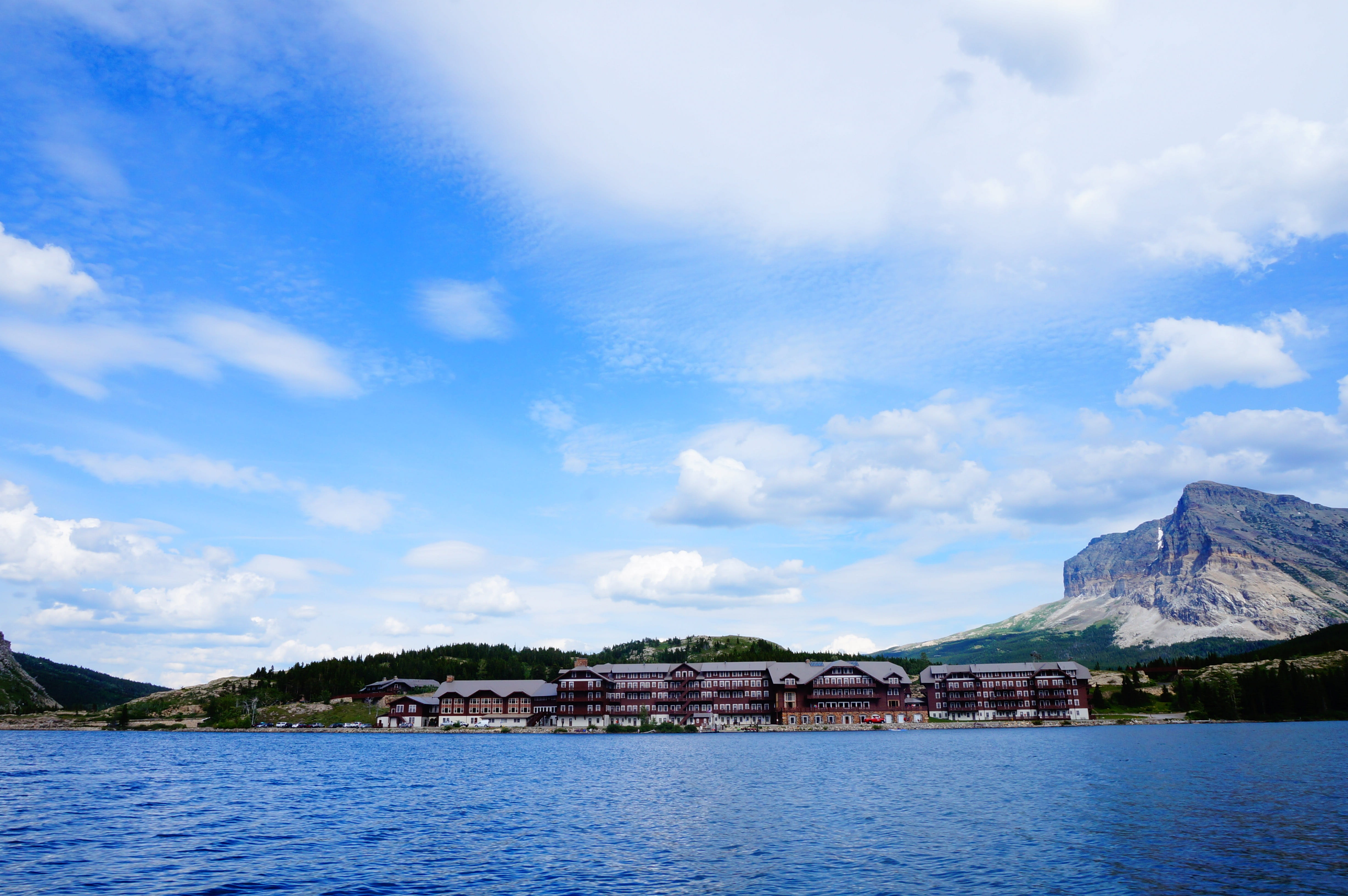 outdoors, waterfront, swiftcurrent, nature, hotel, many glacier hotel, luxury, many glacier, scenics, built structure, National, Usa, house, trail, beauty in nature, HD Wallpaper
