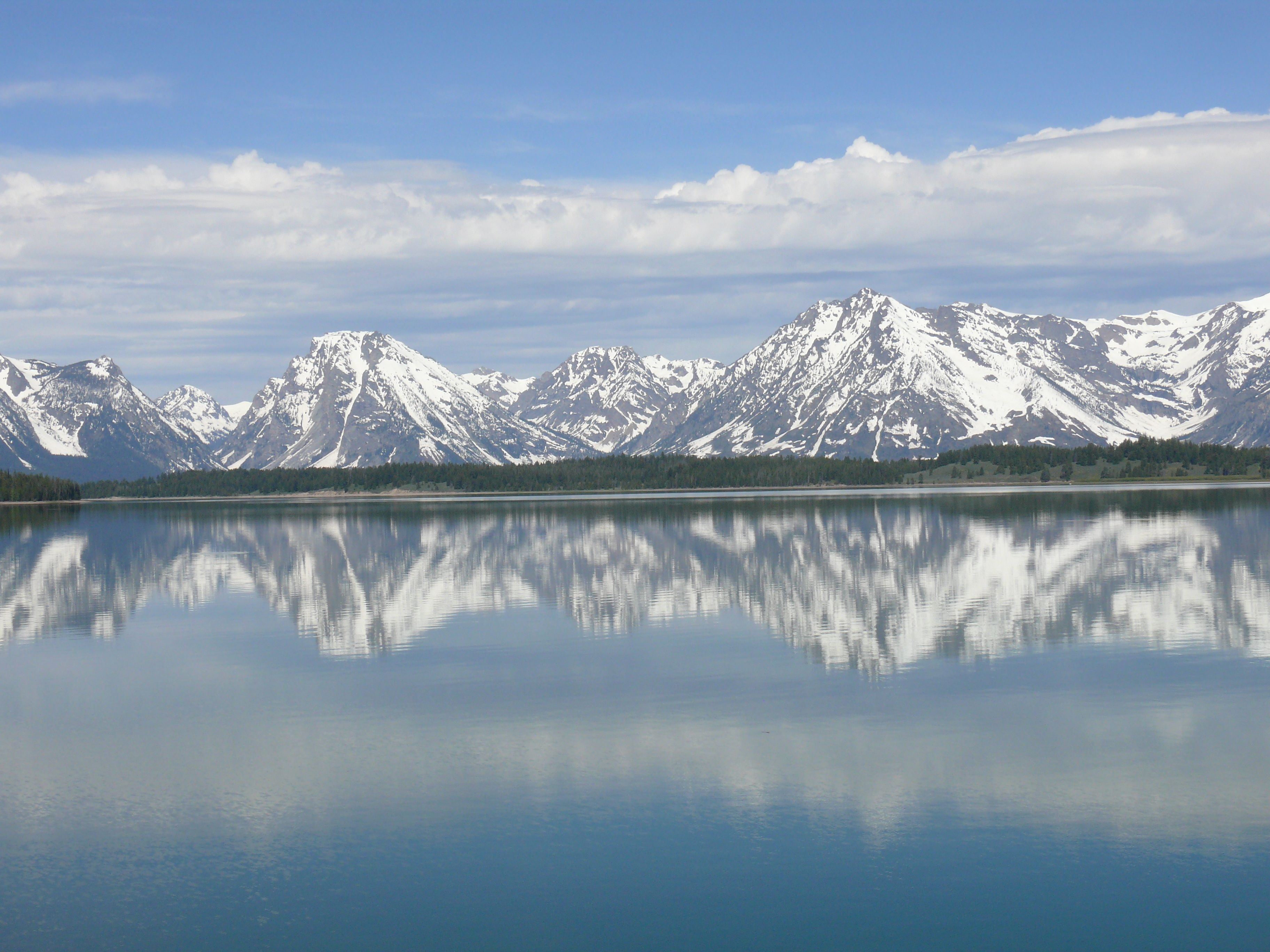 reflection, snowcapped mountain, outdoors, 2K, day, national park, water, yellowstone, lewis lake, tranquility, sky, mountain, snow, beauty in nature, HD Wallpaper