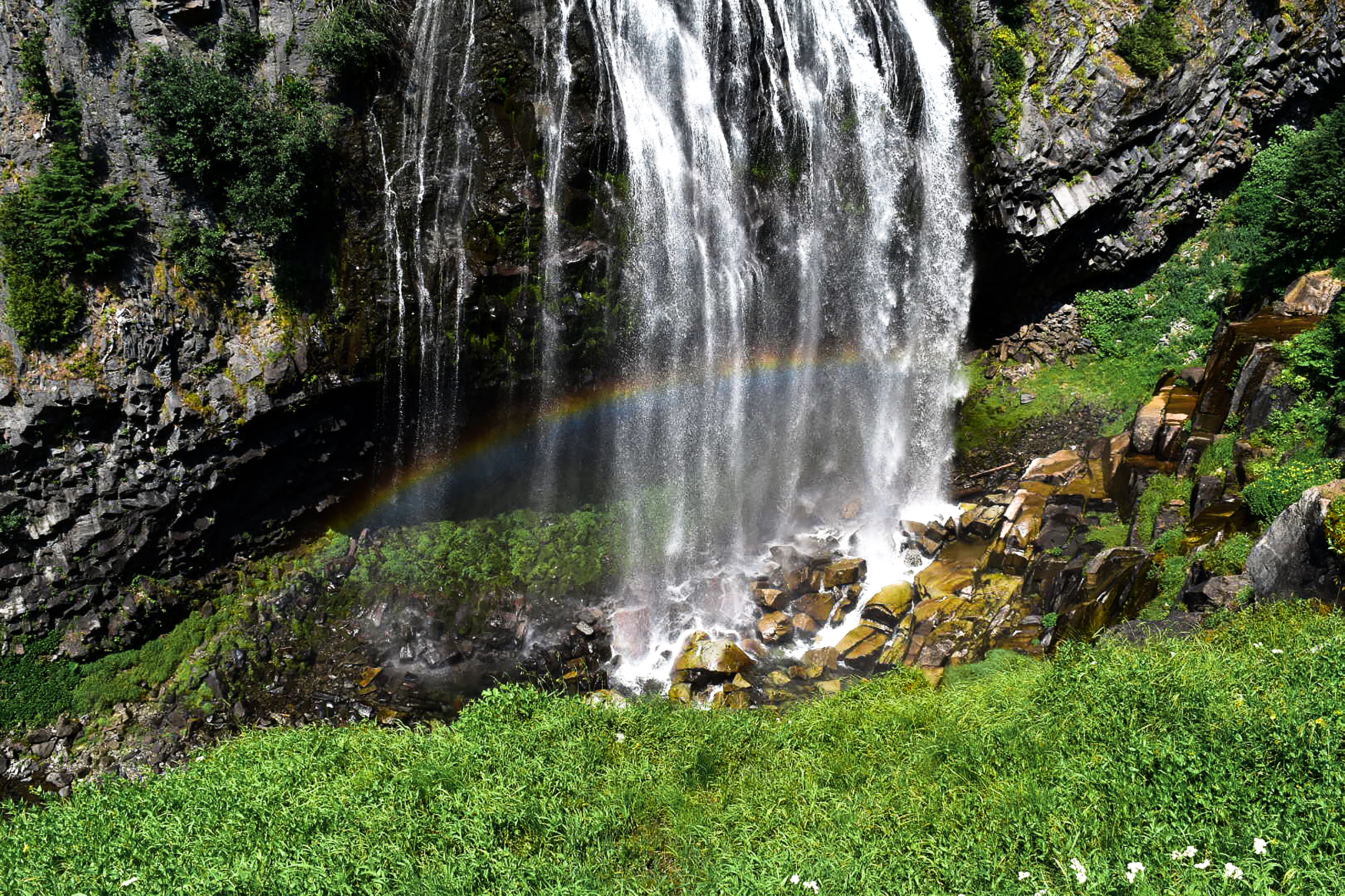 water, rainforest, long exposure, power in nature, motion, green color, waterfall, nature, lakewood, rock - object, mist, cliff, blurred motion, scenics - nature, HD Wallpaper