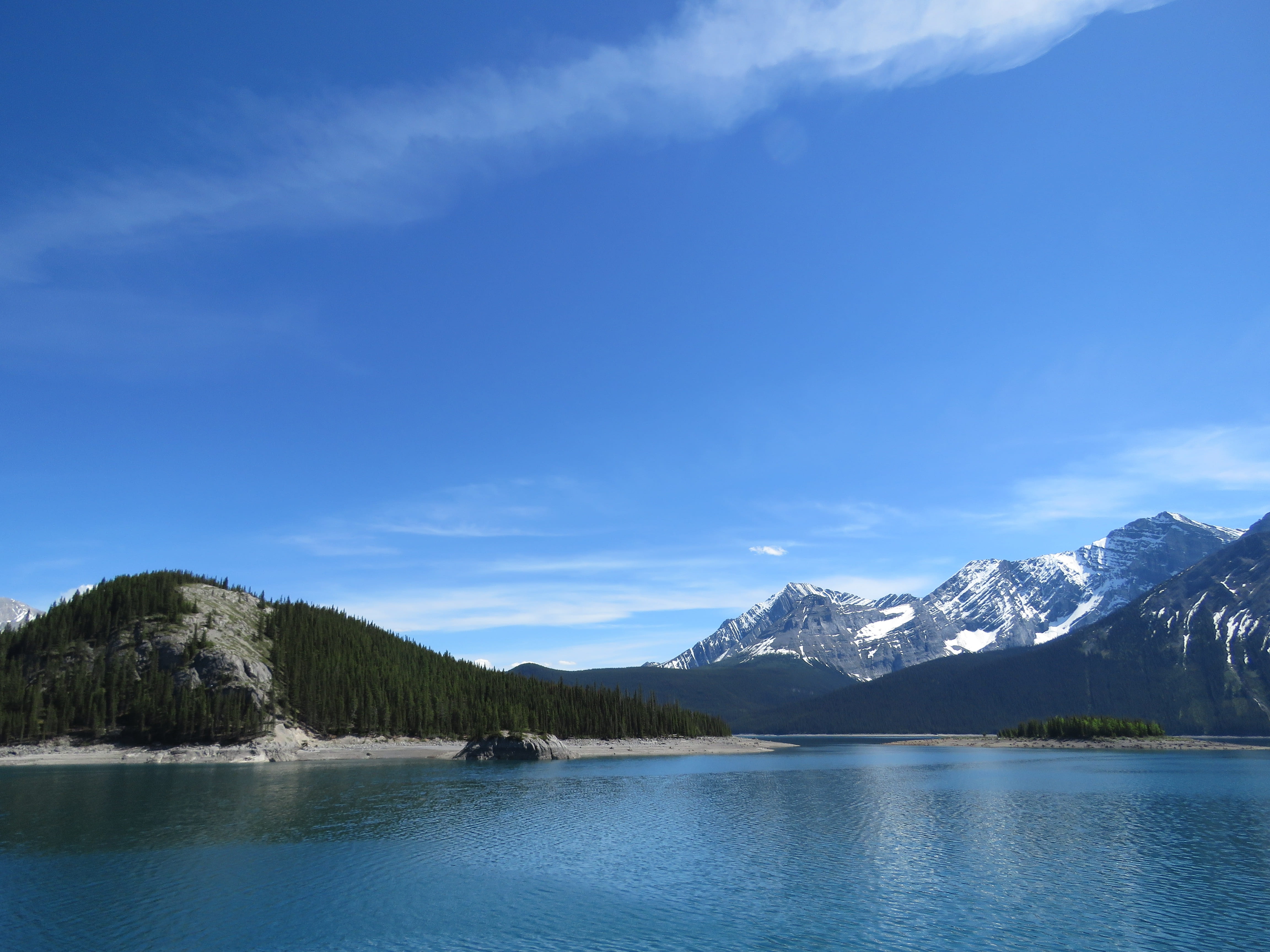 cloud - sky, canadian, scenic, tranquil scene, sky, serene, beauty in nature, scenics, scenery, park, outdoors, upper, idyllic, water, mountain, Rocky Mountains, HD Wallpaper