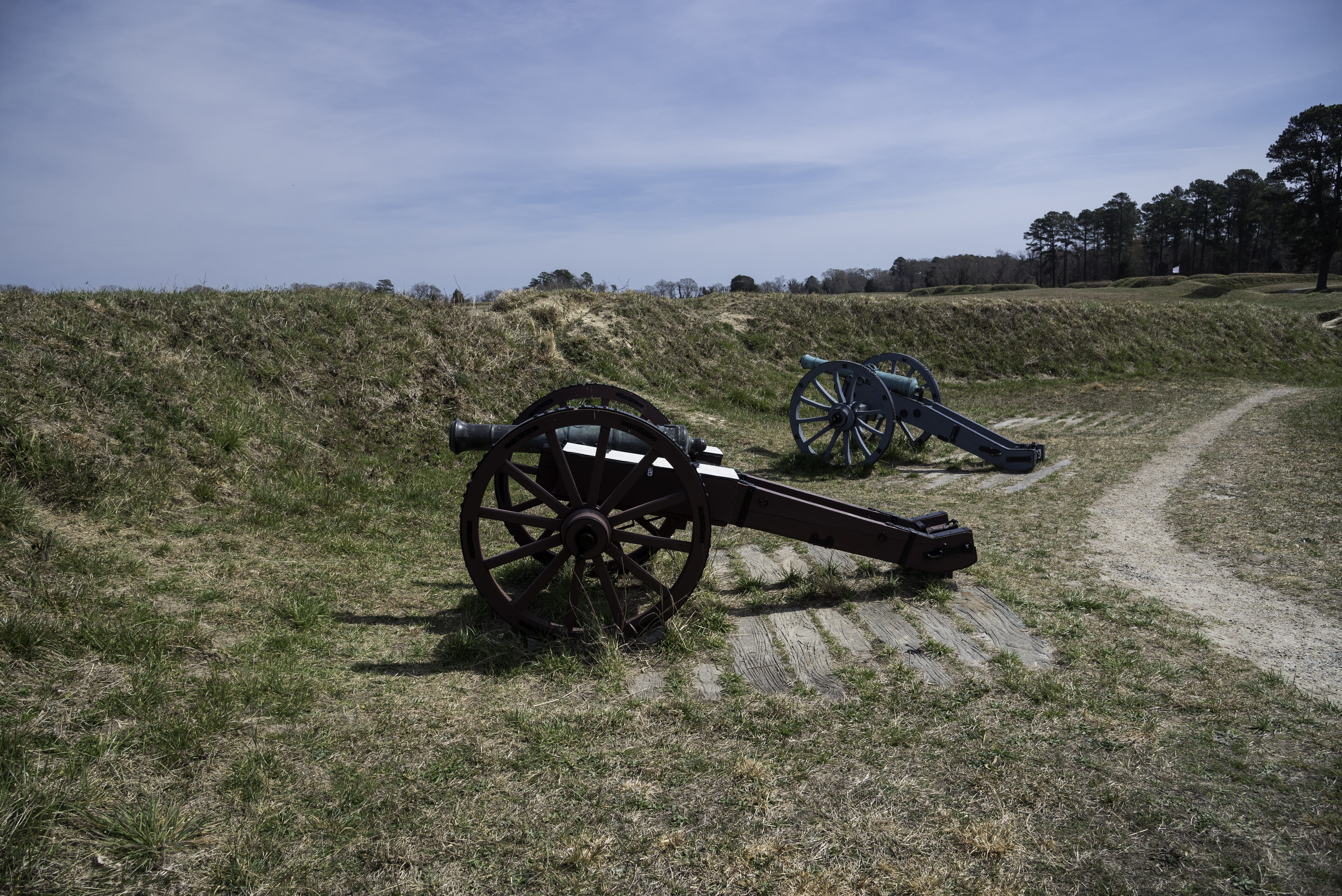 war, Trenches, Yorktown, tranquility, military, no people, siege cannons, wheel, scenics - nature, environment, photos, day, virginia, transportation, land, HD Wallpaper