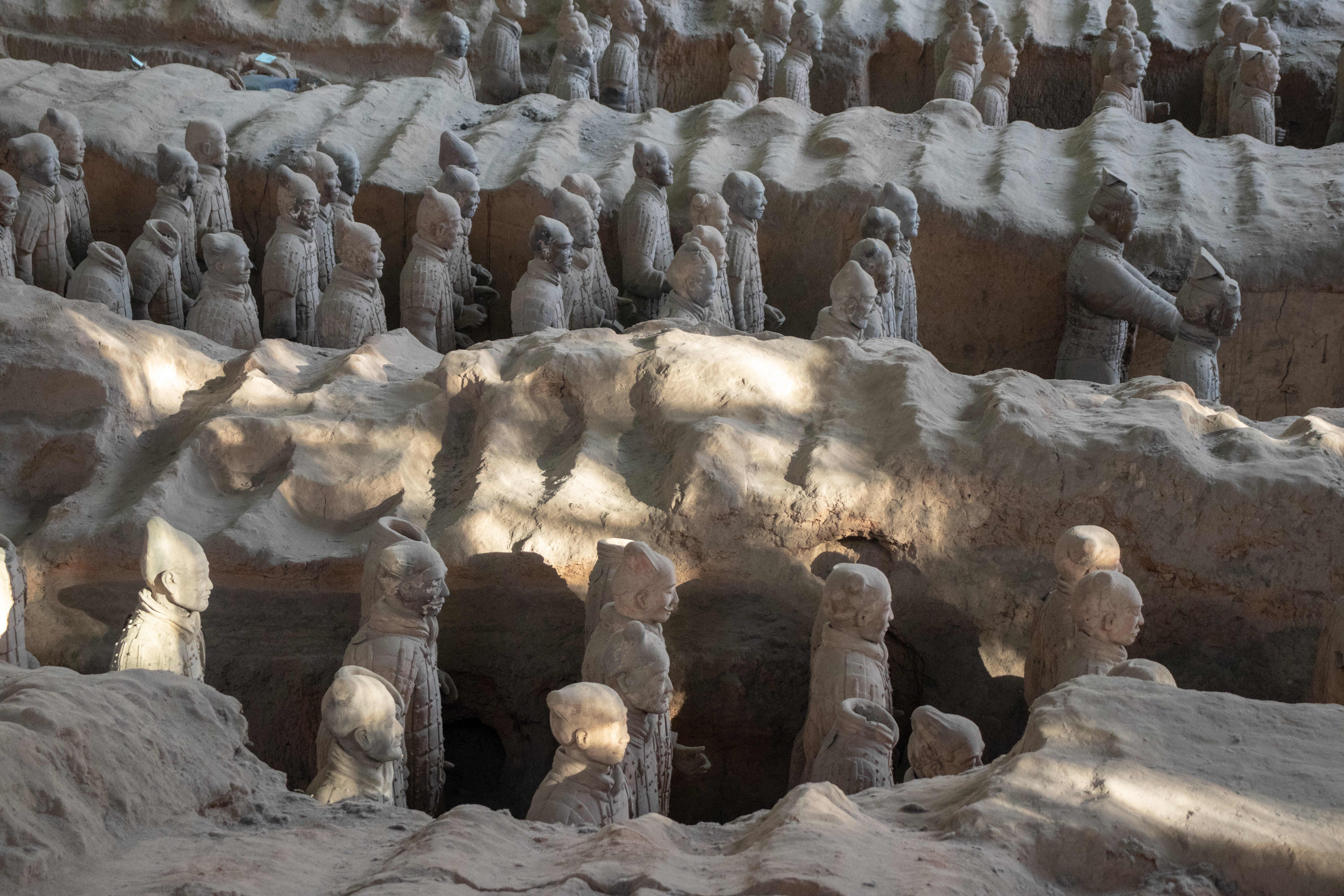5K, day, soldier, architecture, tourism, ancient, no people, sunlight, tranquility, the past, army, art and craft, geology, archaeology, history, travel destinations, HD Wallpaper