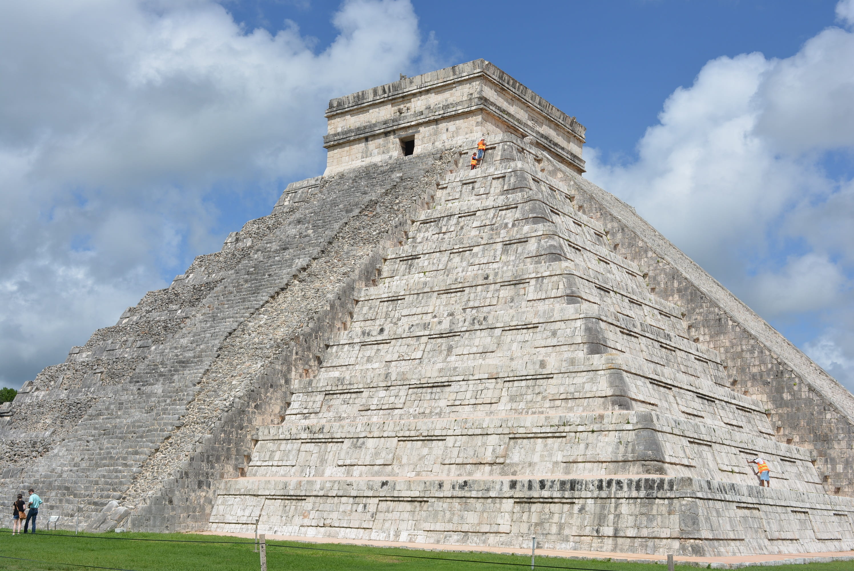 travel, nature, history, travel destinations, outdoors, archaeology, sky, tourism, pyramid, tourist, architecture, chichenitzá, ancient civilization, incidental people, HD Wallpaper