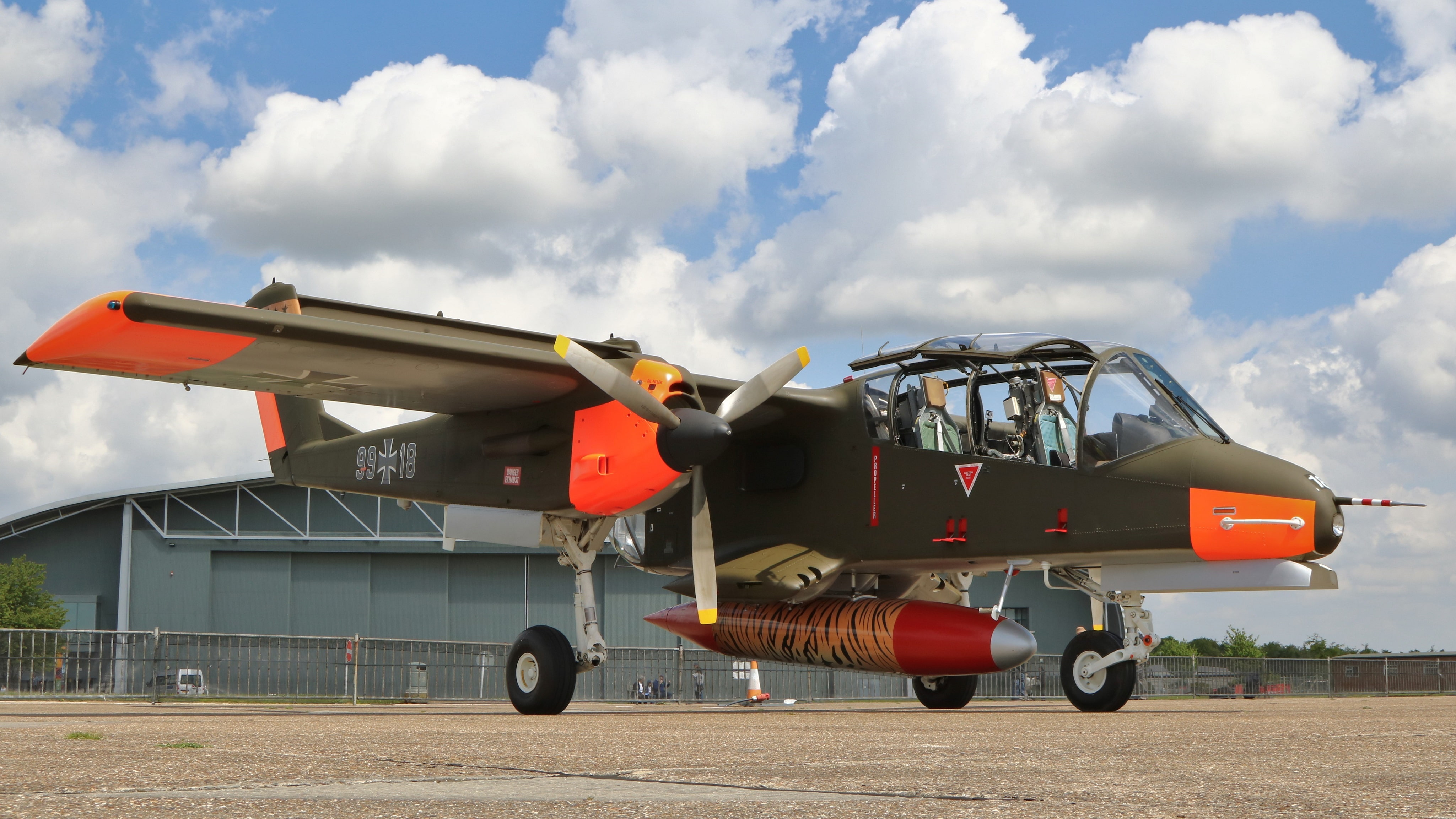 to use, Bronco, easy, attack, OV-10B, 4K, the war, in counterinsurgency, HD Wallpaper