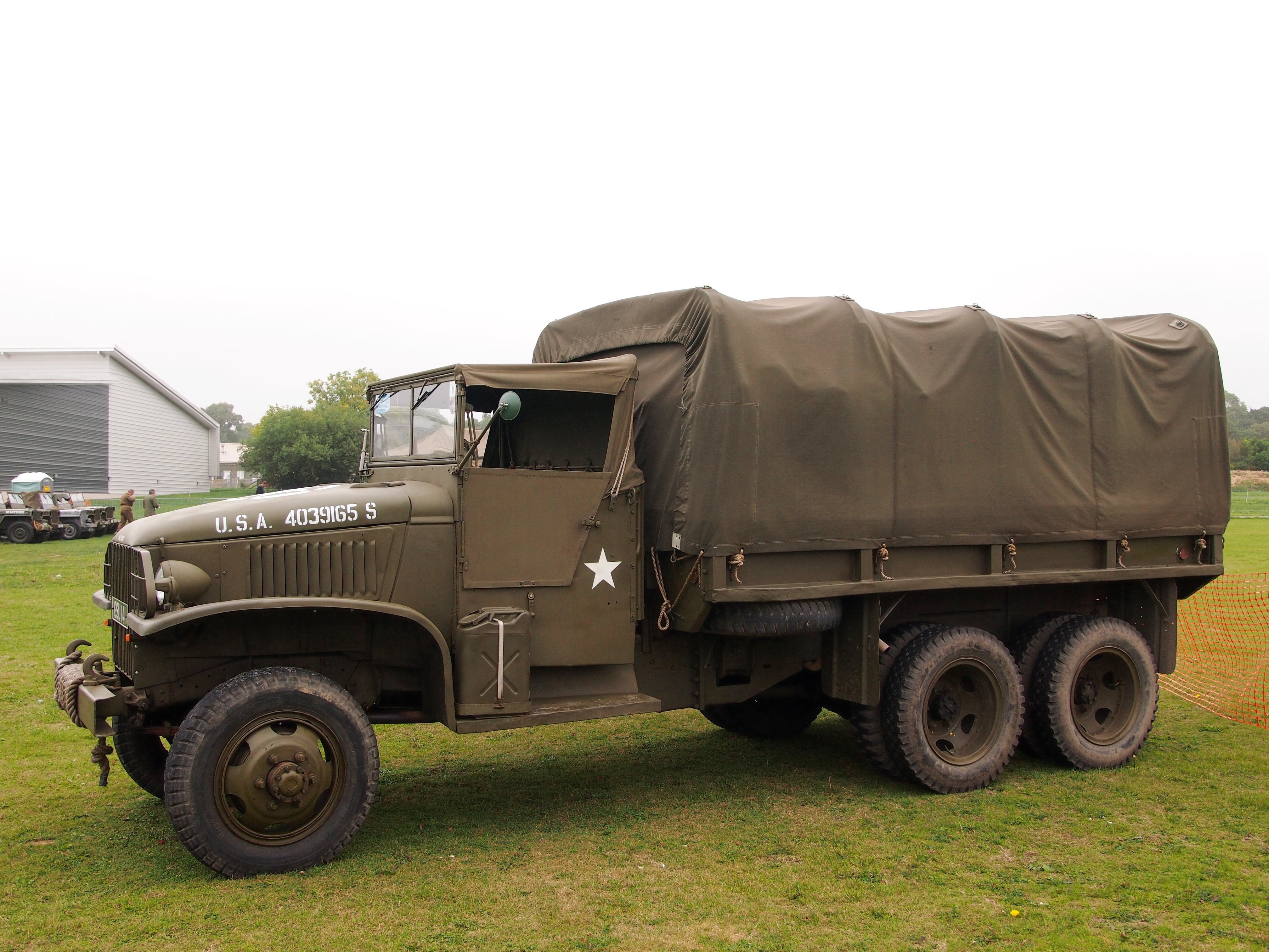mode of transportation, grass, truck, sky, 4K, land vehicle, building exterior, stationary, " Studebaker", pick-up truck, nature, copy space, day, side view, HD Wallpaper