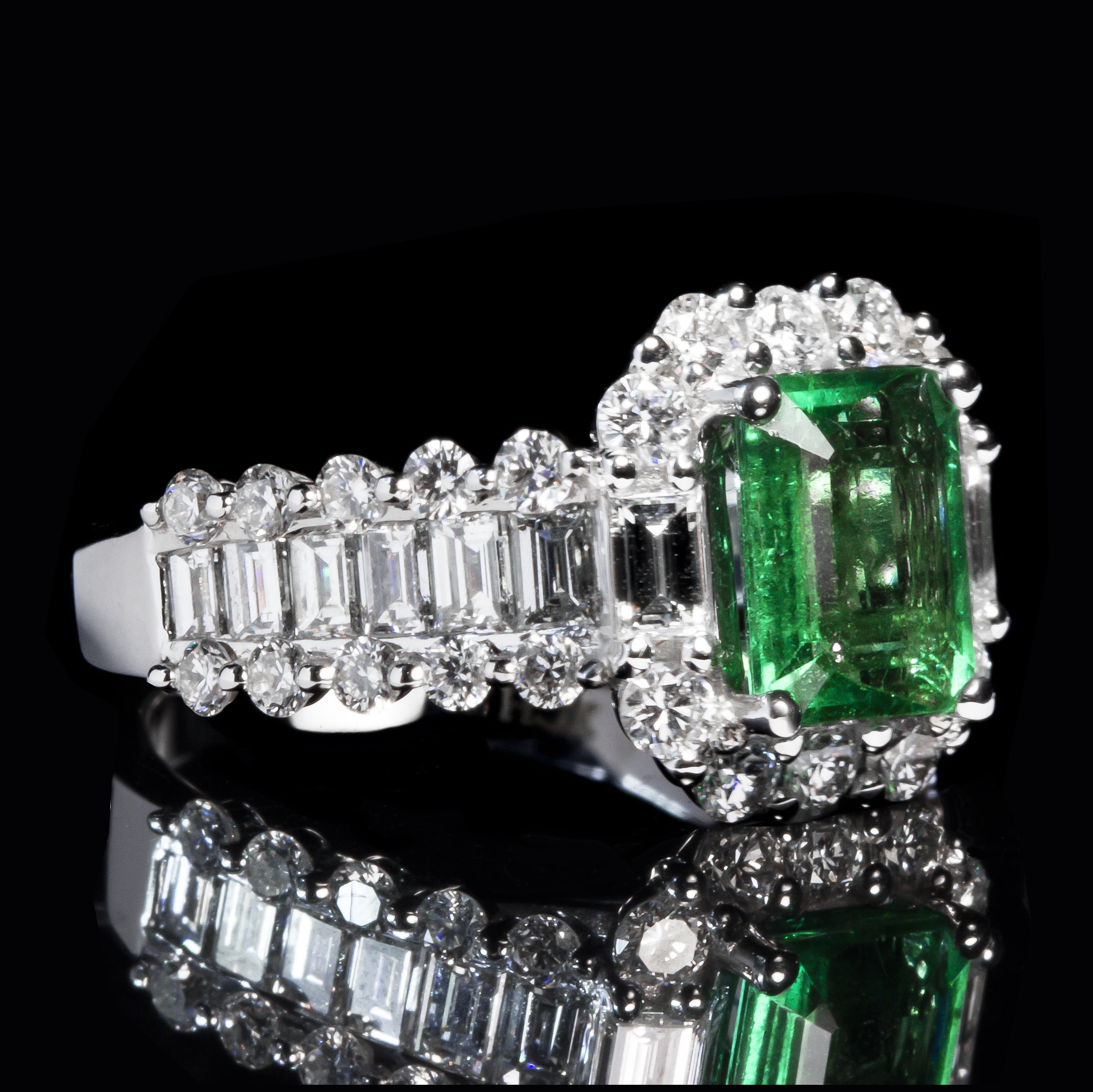 ring, green, no people, 2K, silver, black background, gemstone, silver colored, fashion, precious gem, diamond, food and drink, single object, cold temperature, HD Wallpaper