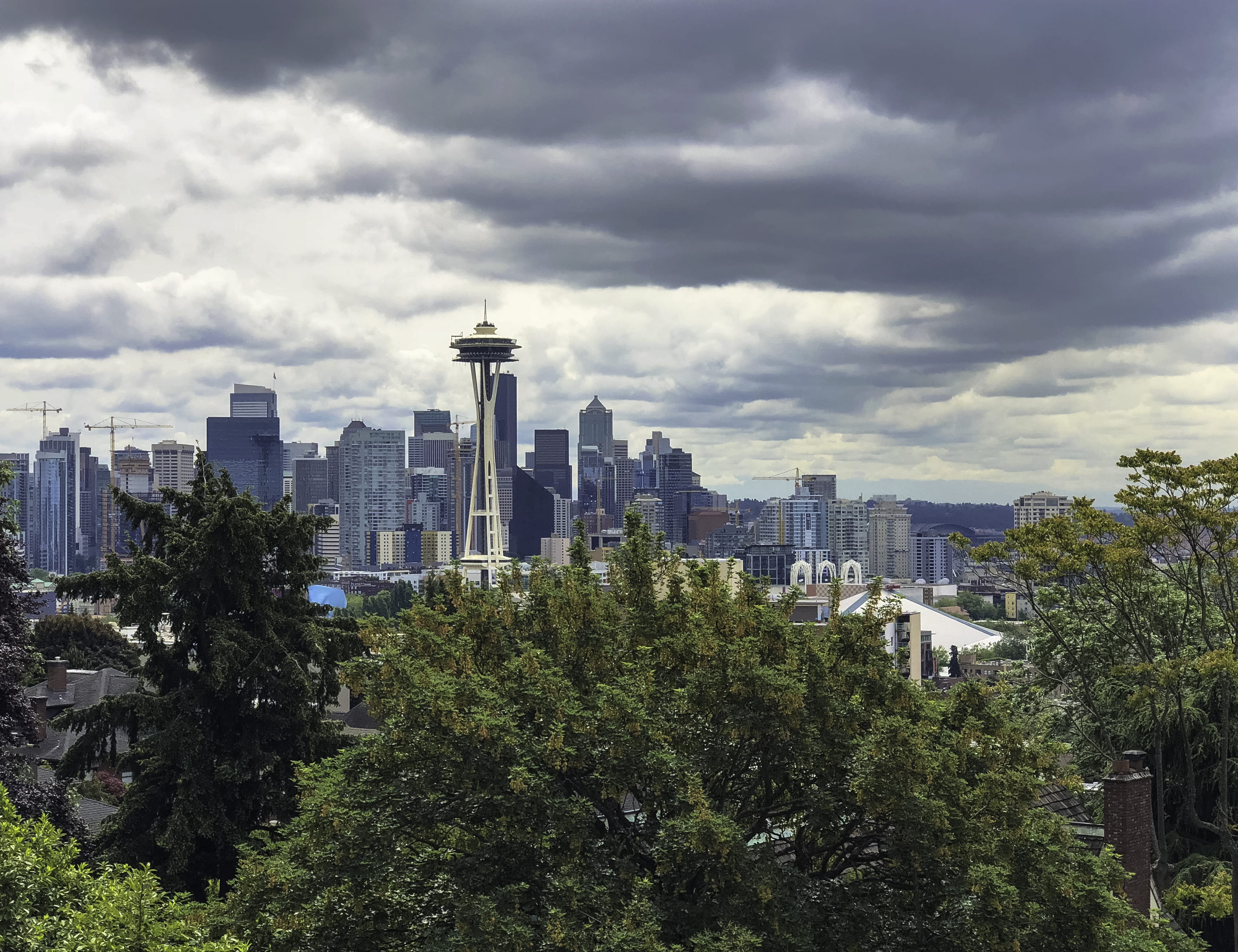 office building exterior, nature, space needle, no people, residential district, building, seattle, kerry park, skyscrapers, landscape, clouds, cityscape, HD Wallpaper