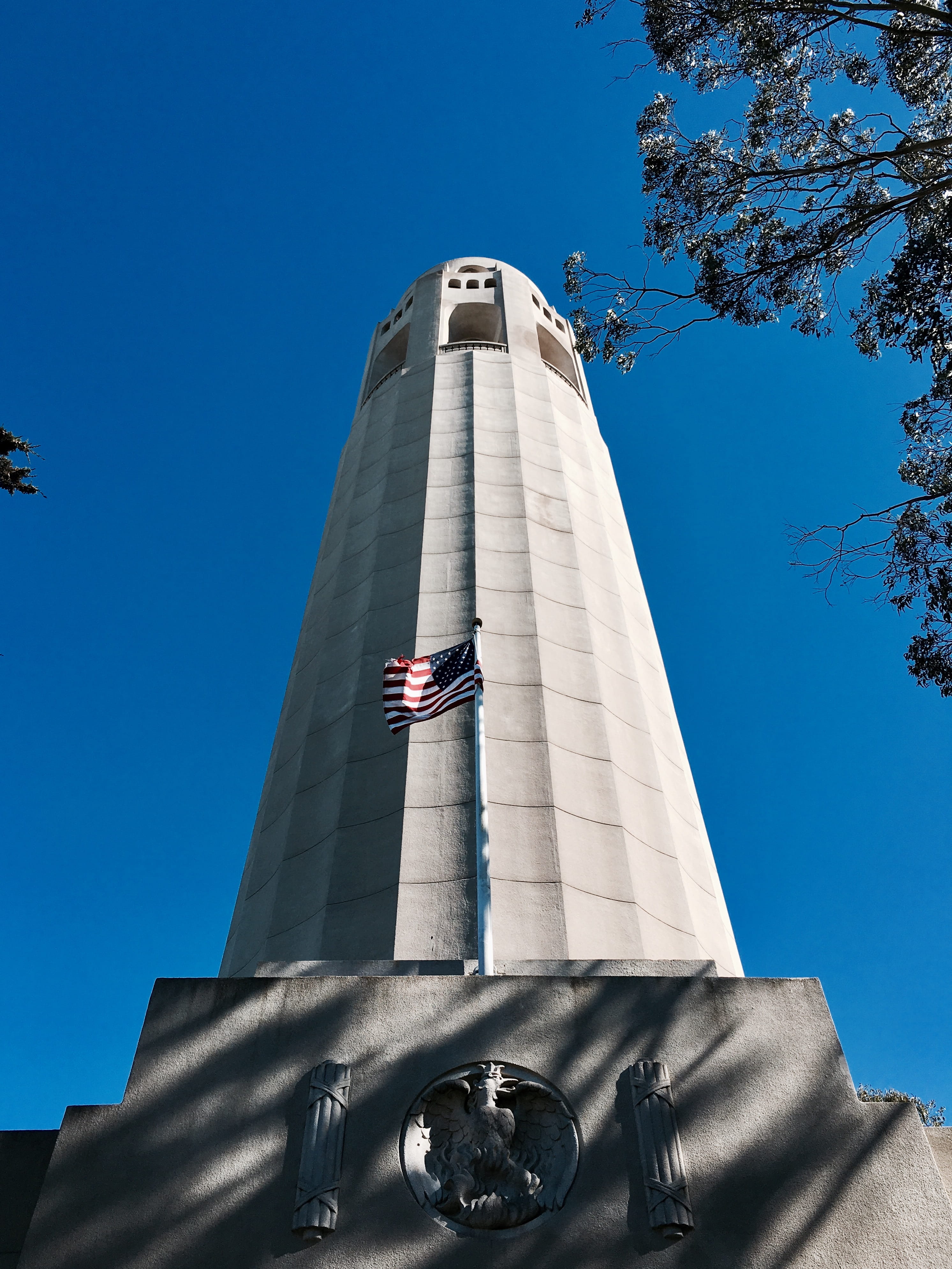 tower, built structure, coit tower, building exterior, low angle view, nature, no people, outdoors, 4K, sunlight, architecture, flag, usa, san francisco, Phone HD Wallpaper