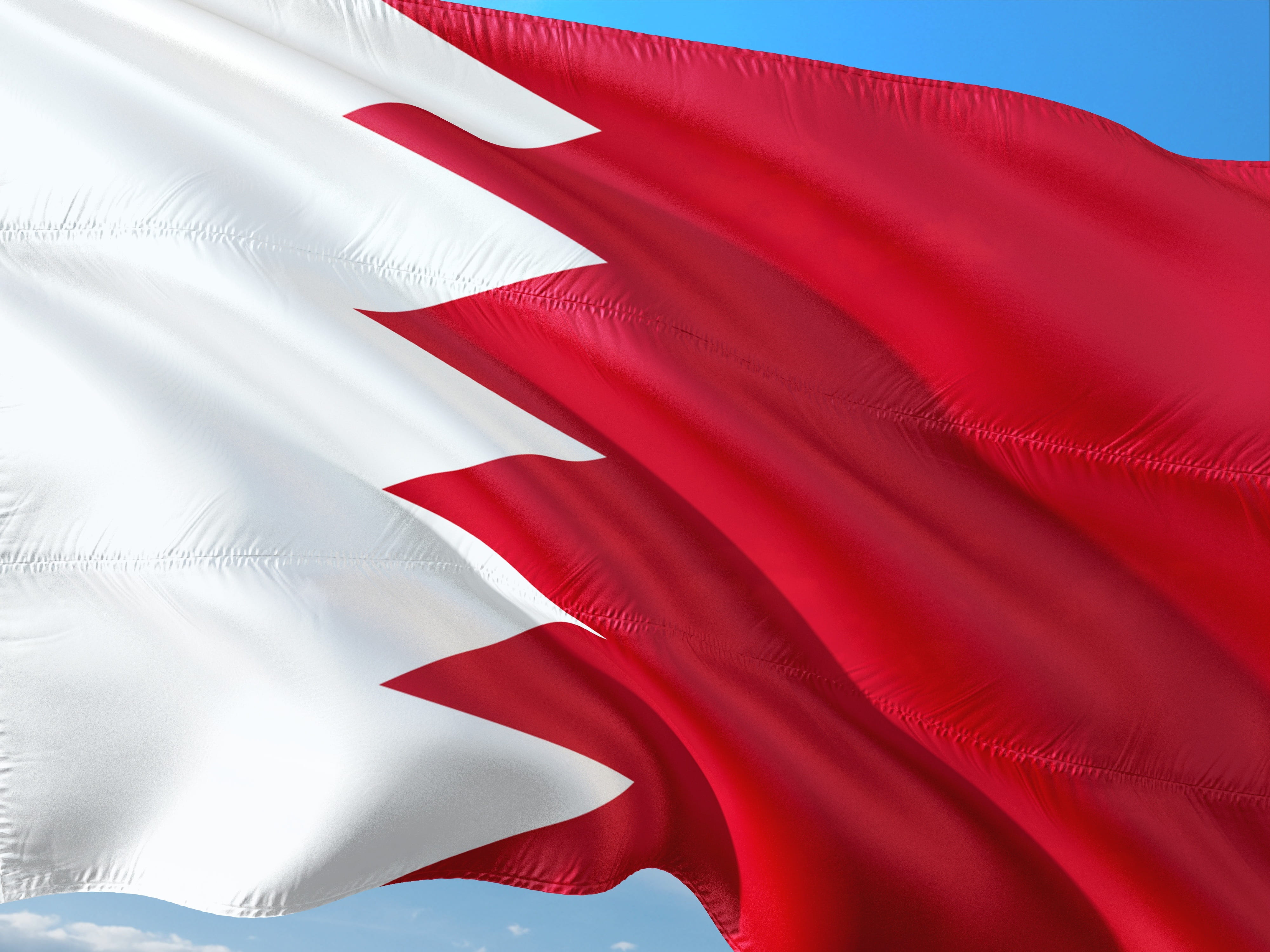 nature, studio shot, 4K, environment, wind, textile, blue, bahrain, flag, white color, pride, backgrounds, emotion, outdoors, patriotism, red, close-up, HD Wallpaper