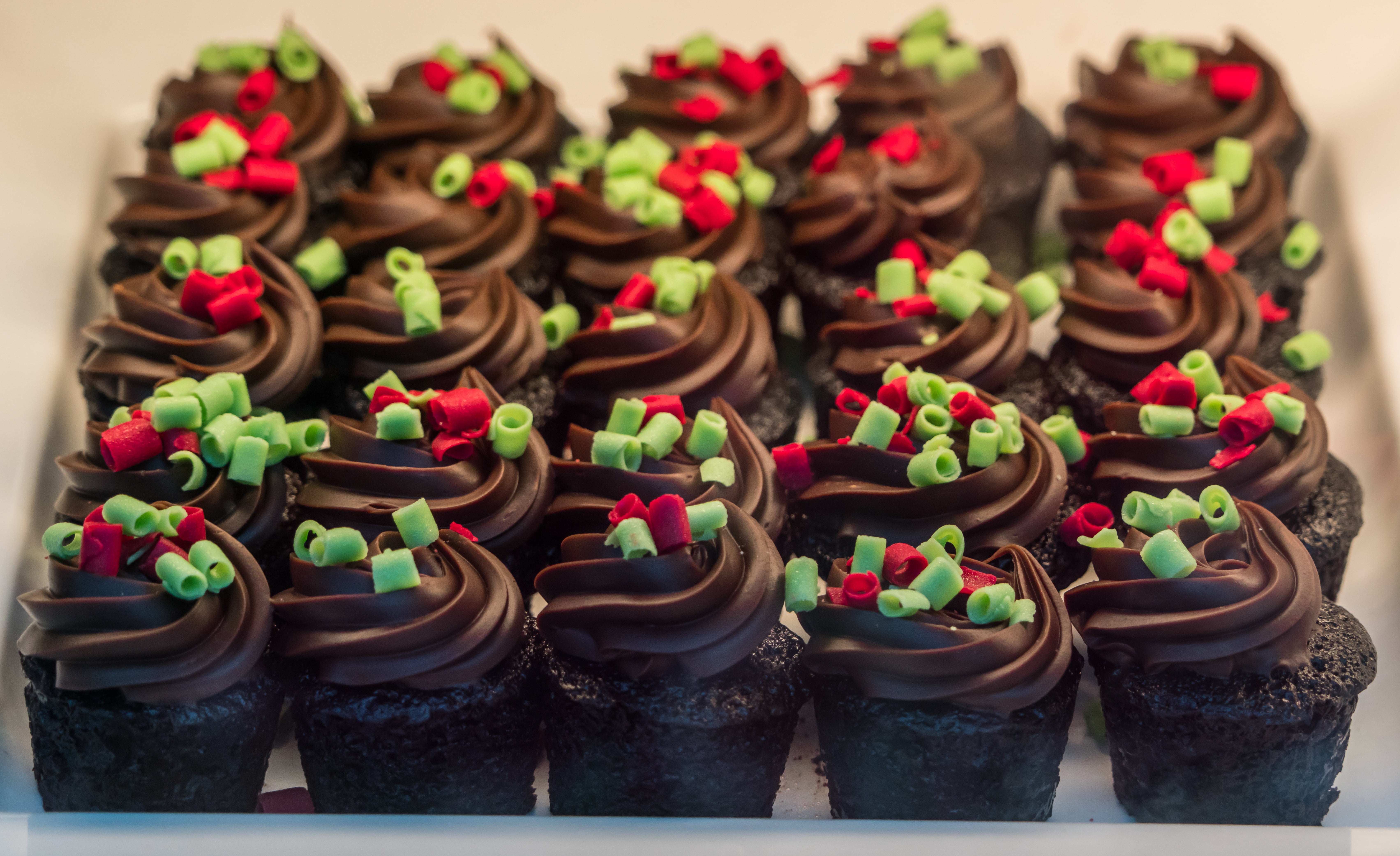 festive, temptation, variation, calorie, no people, tasty, gourmet, cake, day, confectionery, food, dessert, icing, still life, bakery, sweet, multi colored, HD Wallpaper