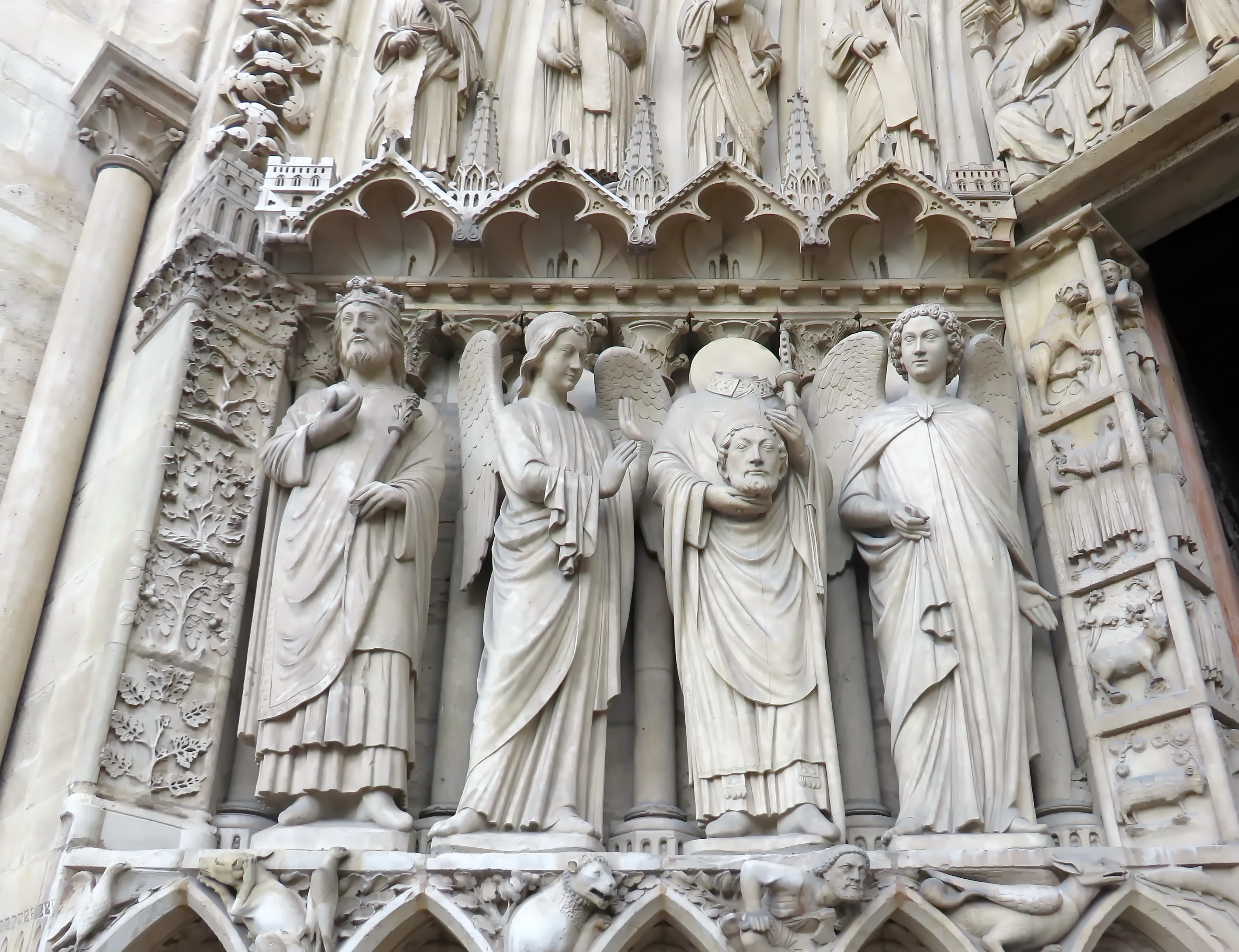 cathedral, europe, church, catholicism, spirituality, no people, human representation, notre-dame, place of worship, male likeness, religion, paris, belief, HD Wallpaper