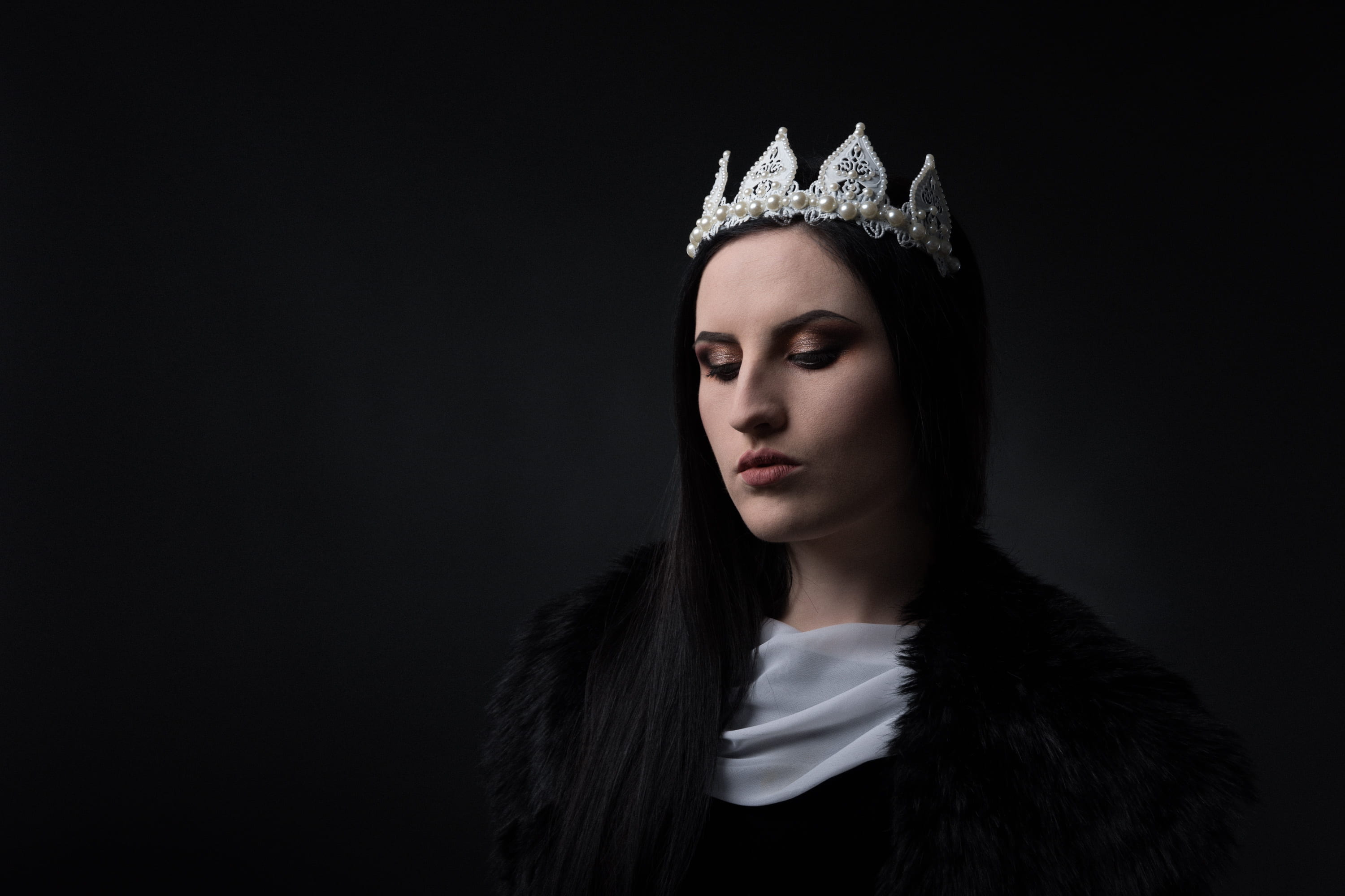 studio shot, crown, gothic, indoors, hairstyle, wearing, 2K, king - royal person, beautiful woman, young adult, face, portrait, looking at camera, contemplation, HD Wallpaper